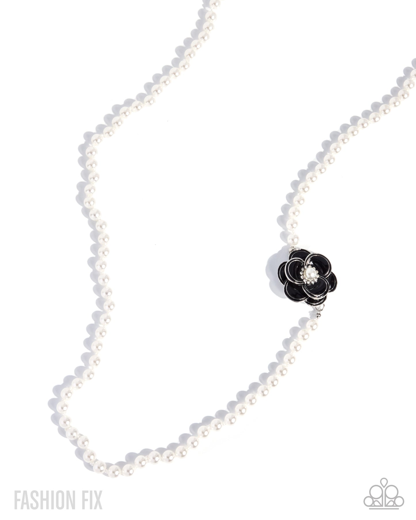 A Proper Legacy - black - Paparazzi necklace