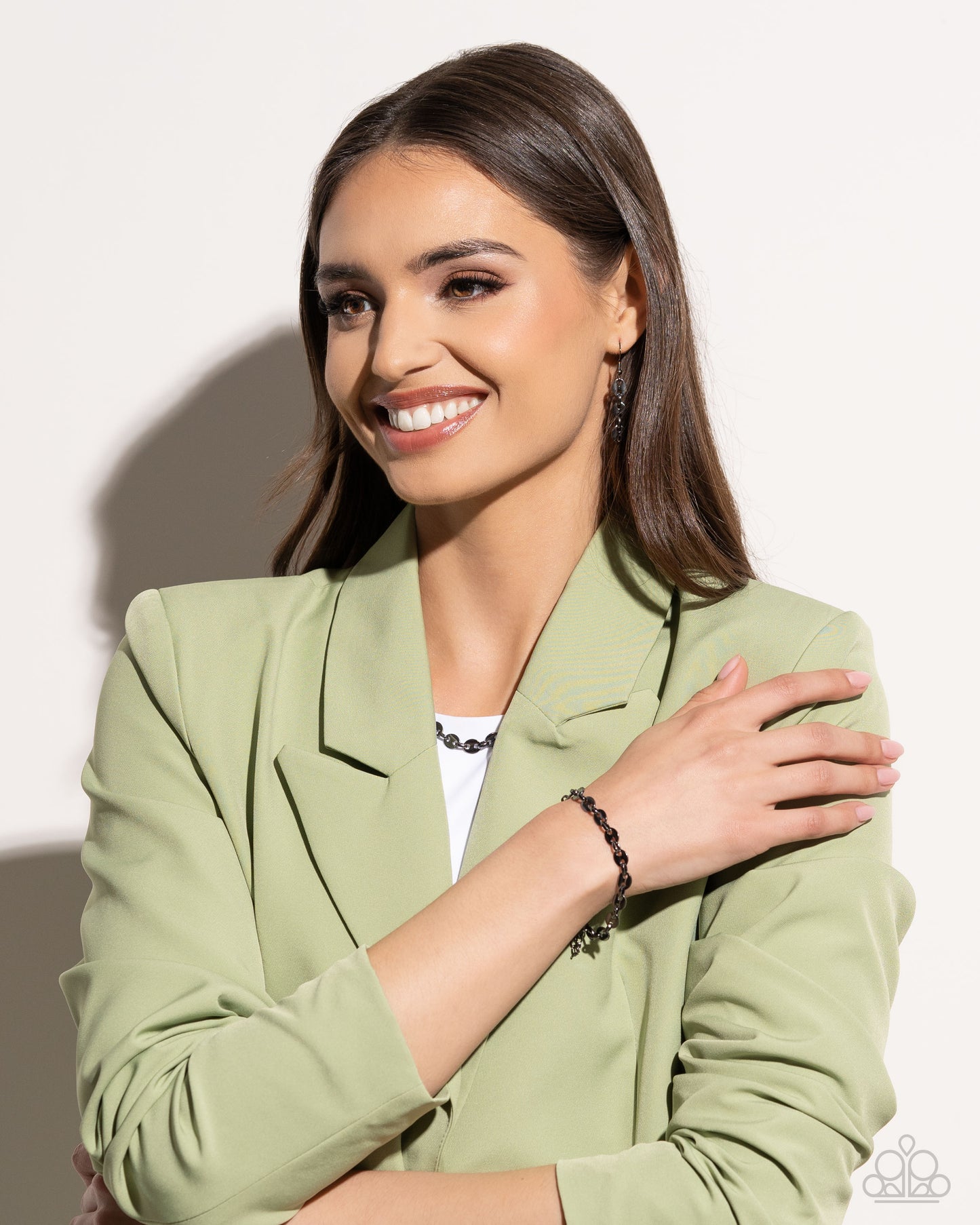 Abstract Adventure - black - Paparazzi bracelet