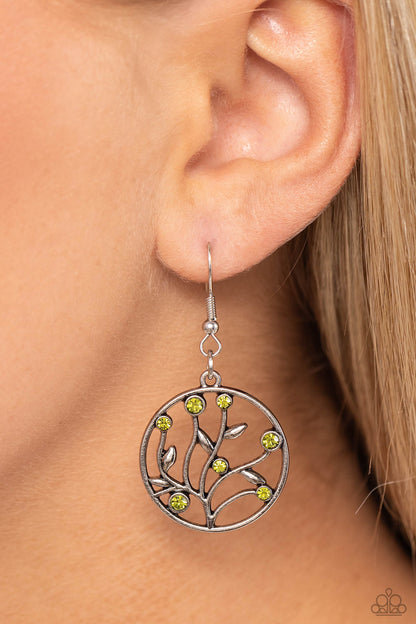 Bedazzlingly Branching - green - Paparazzi earrings
