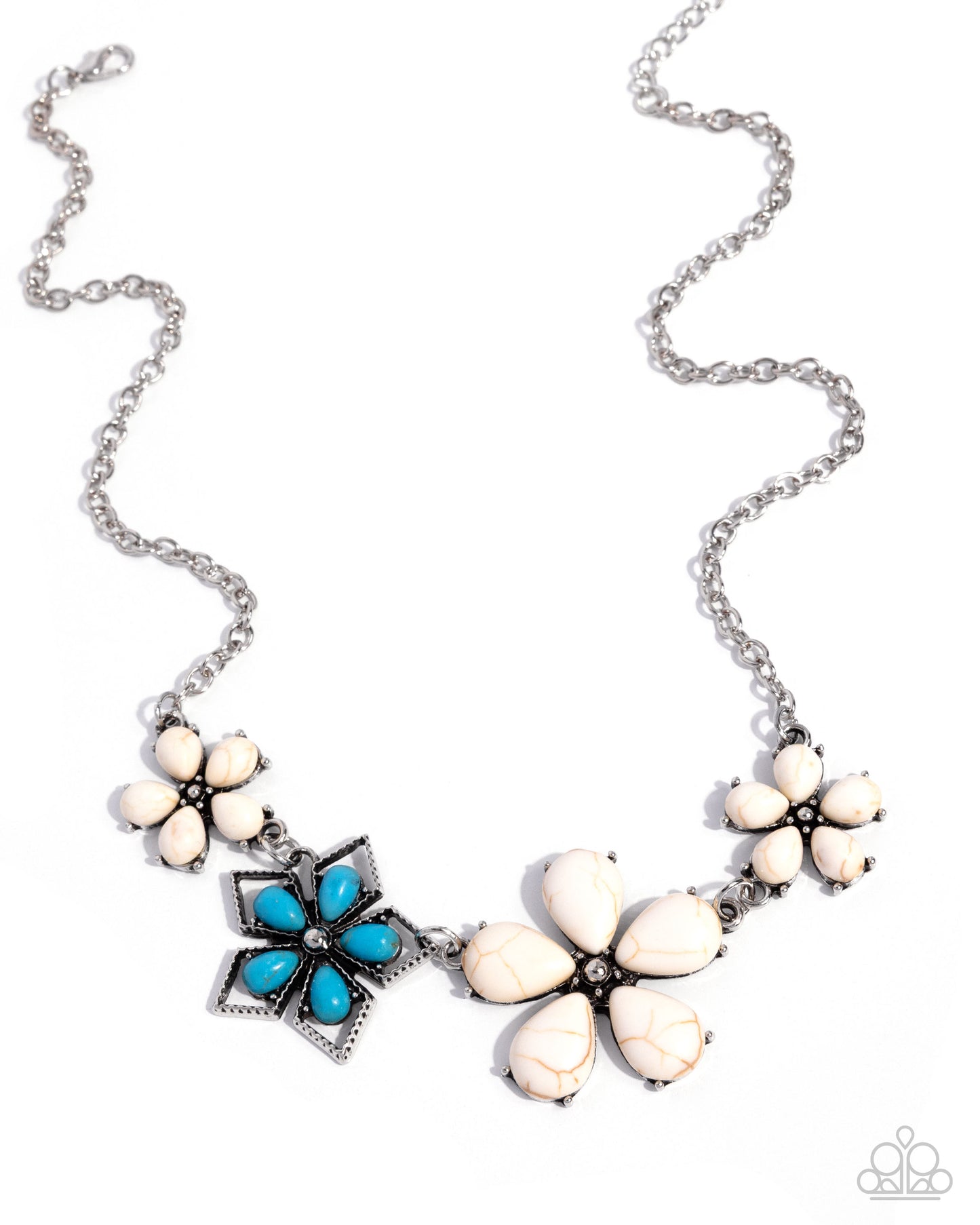 Behold the Bloom - white - Paparazzi necklace