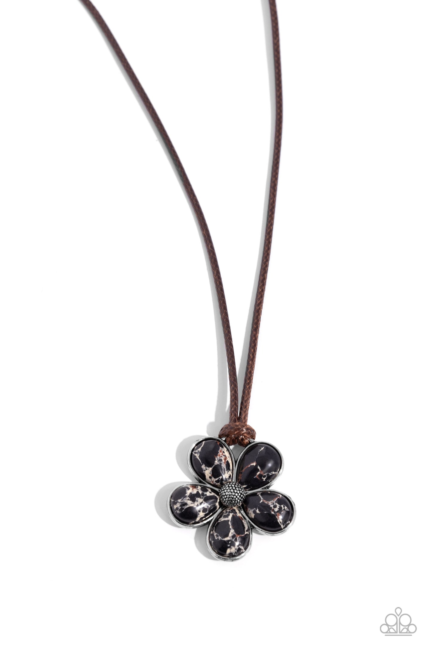 Budding Badlands - black - Paparazzi necklace