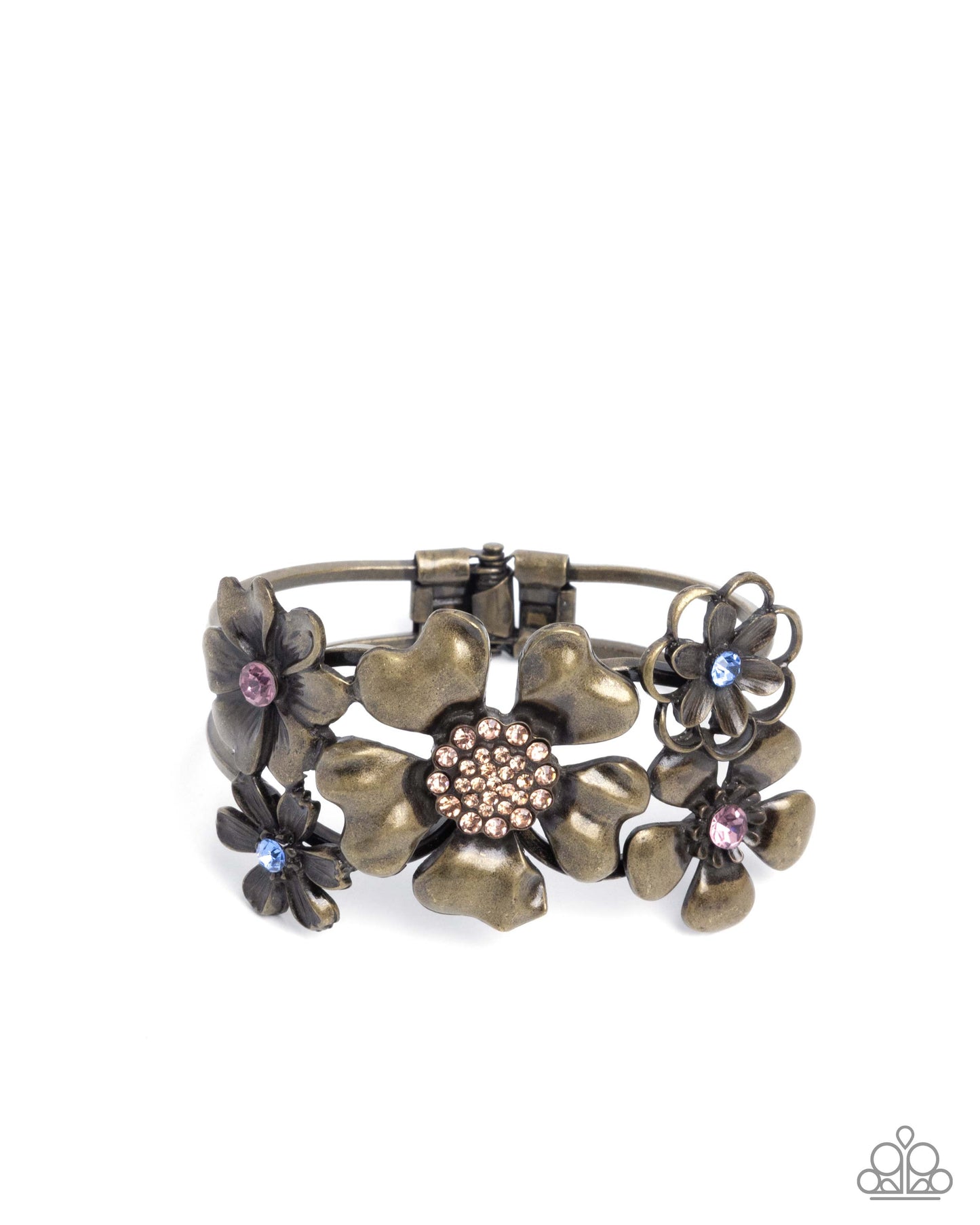 Bursting Bouquet - brass - Paparazzi bracelet