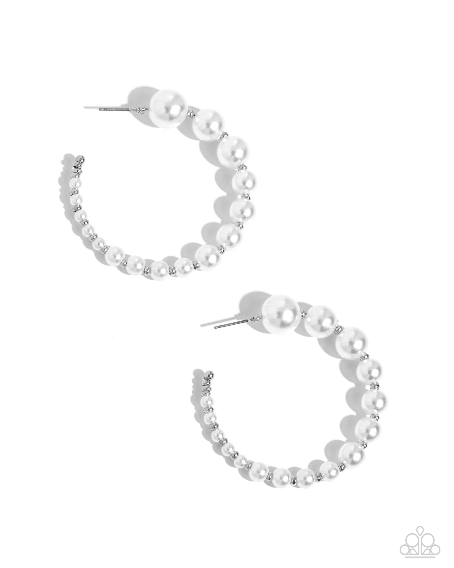 Candidate Class - white - Paparazzi earrings