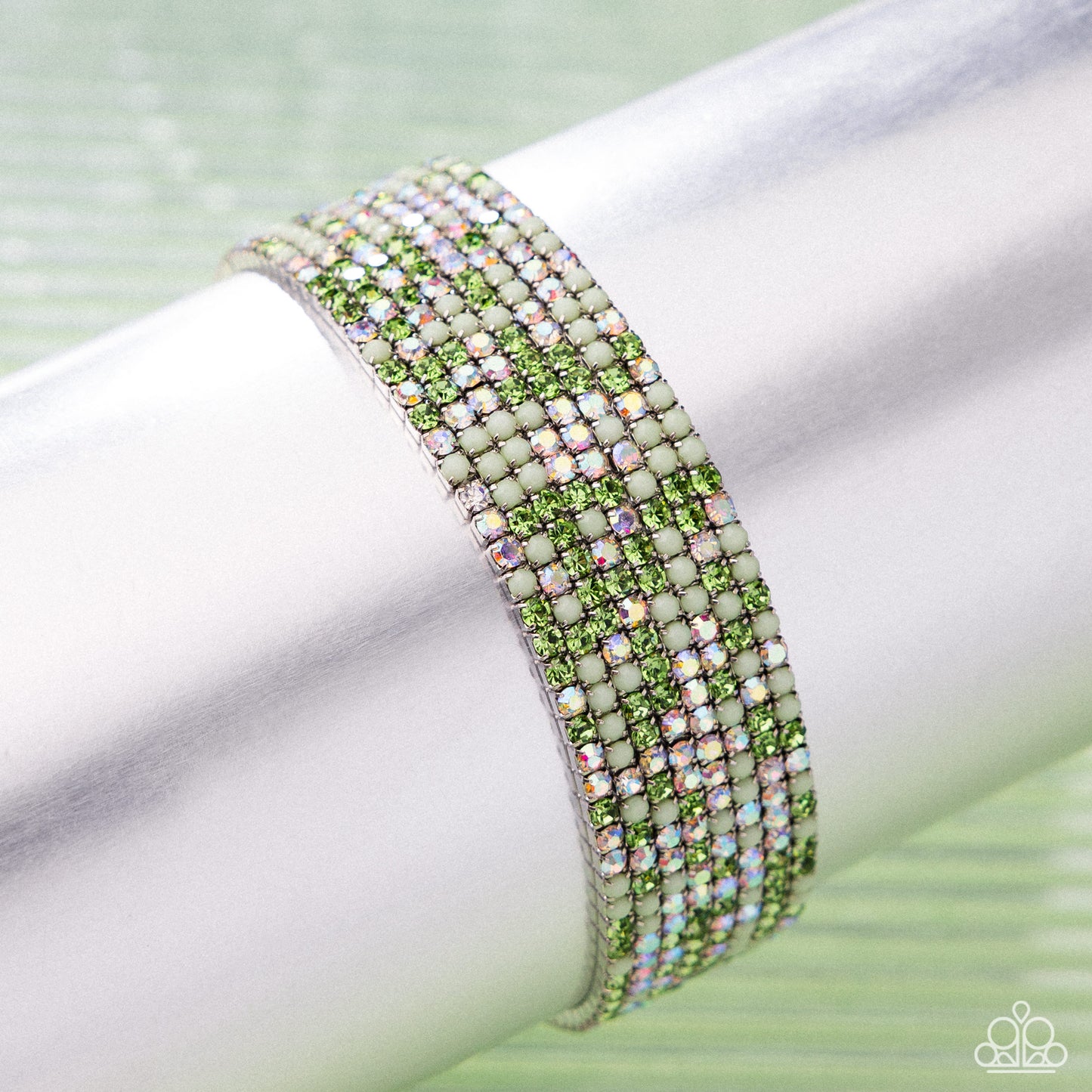 Candlelight Cascade - green - Paparazzi bracelet