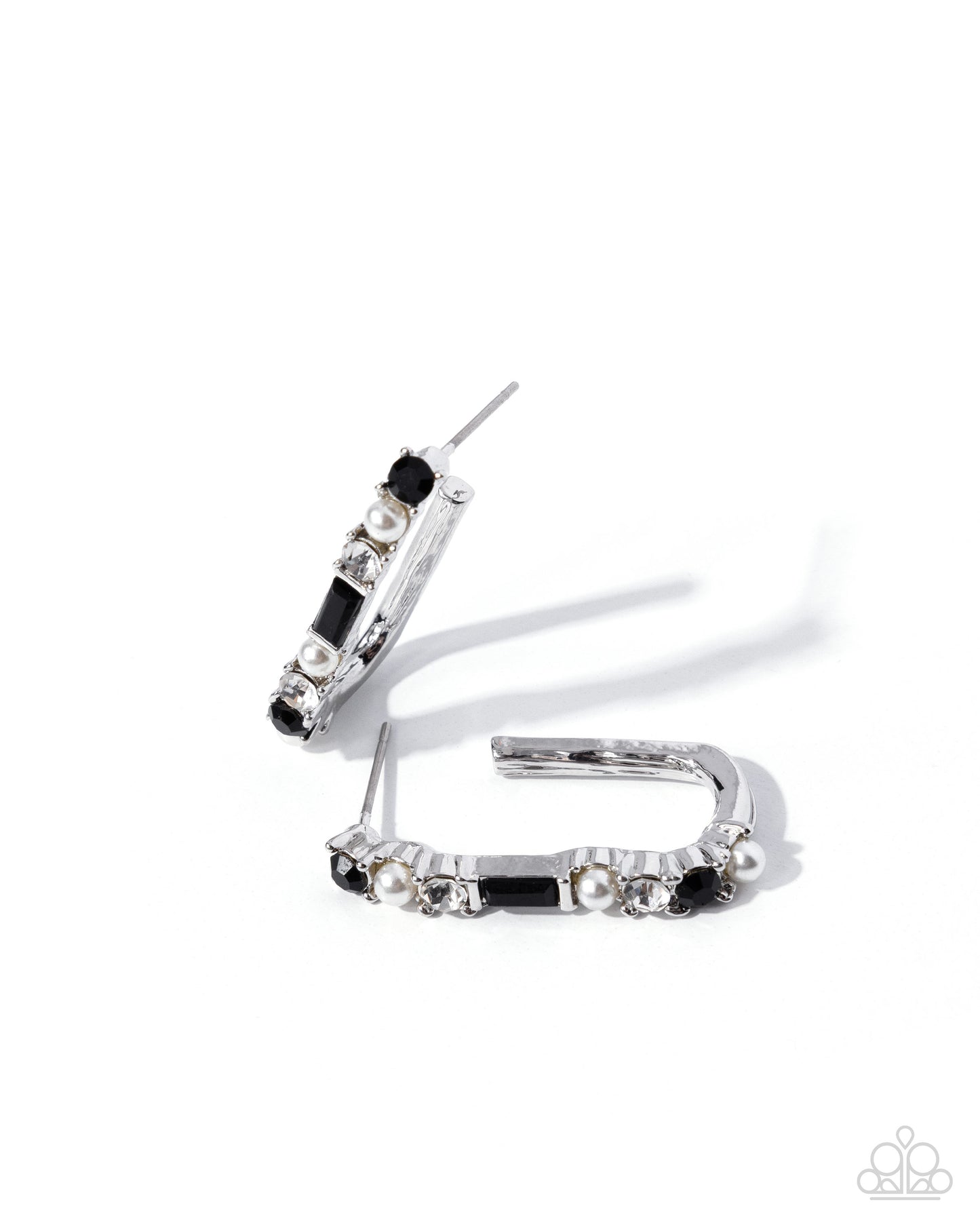 Captivating Collection - black - Paparazzi earrings