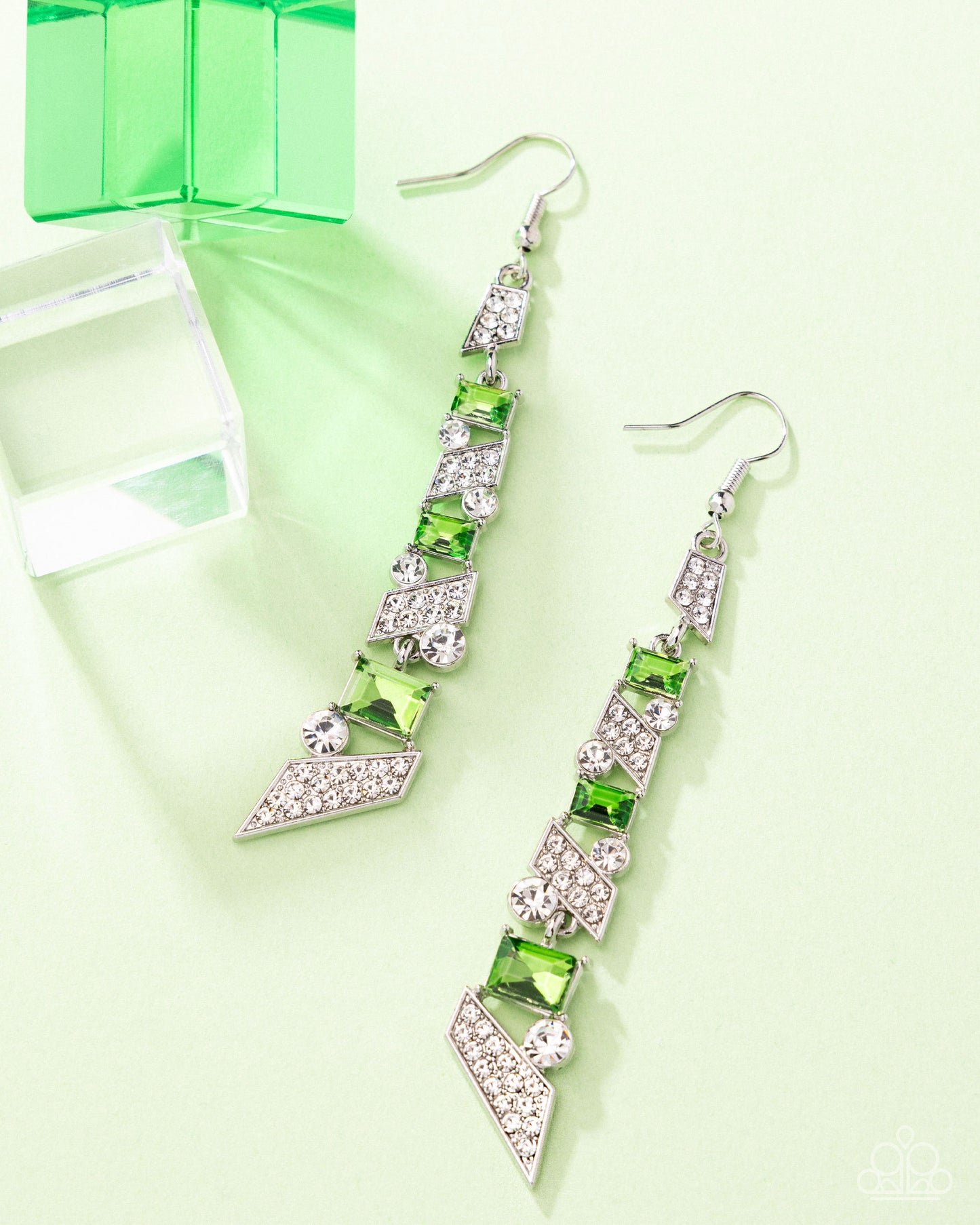Cascading Cred - green - Paparazzi earrings