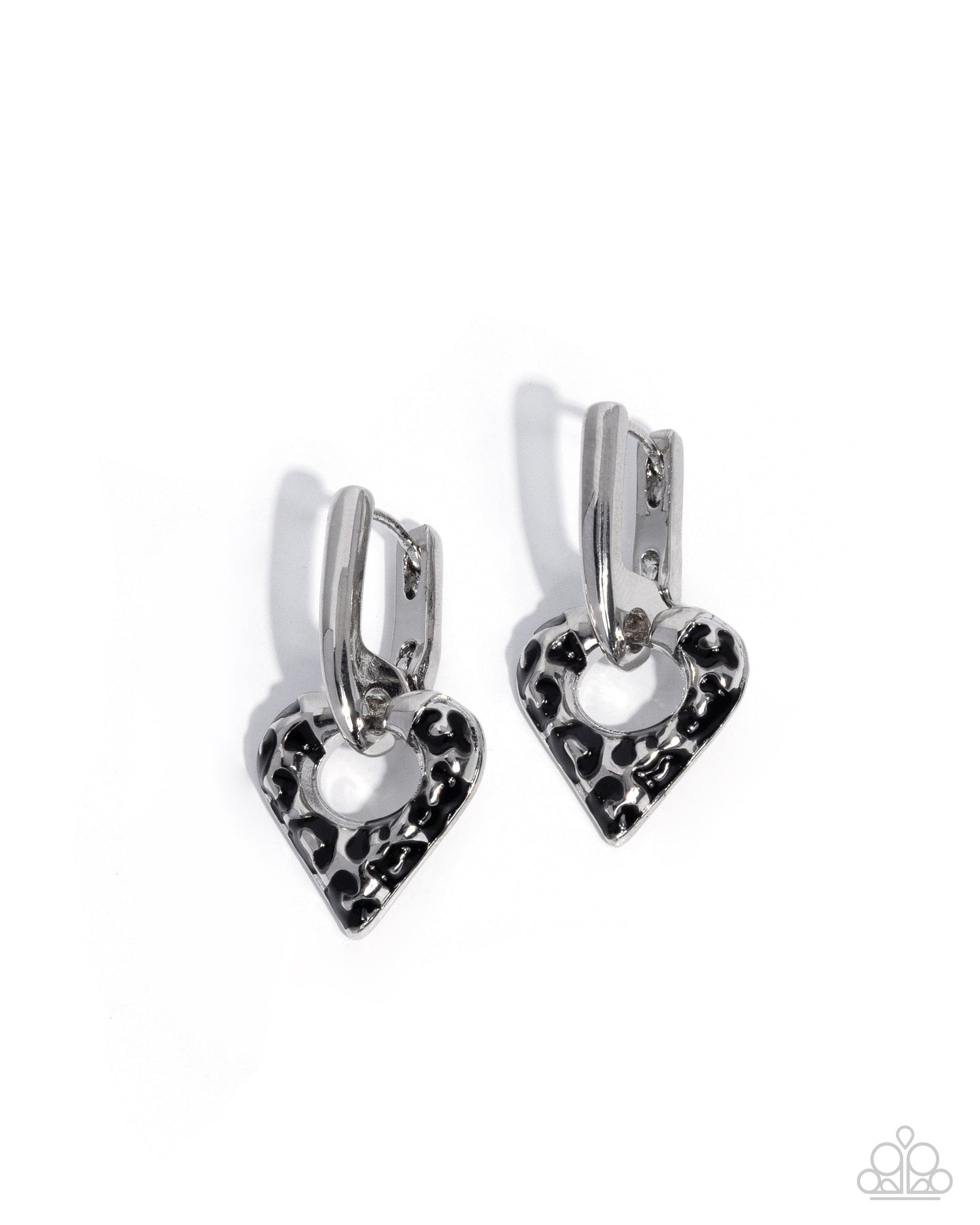 Cheetah Chemistry - black - Paparazzi earrings