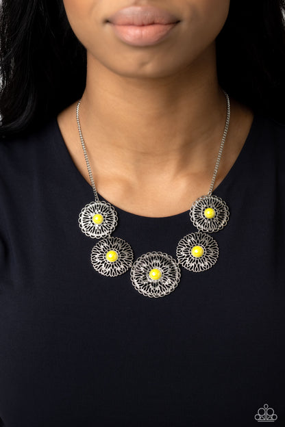 Chrysanthemum Craze - yellow - Paparazzi necklace