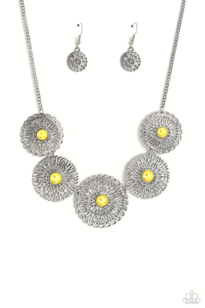 Chrysanthemum Craze - yellow - Paparazzi necklace
