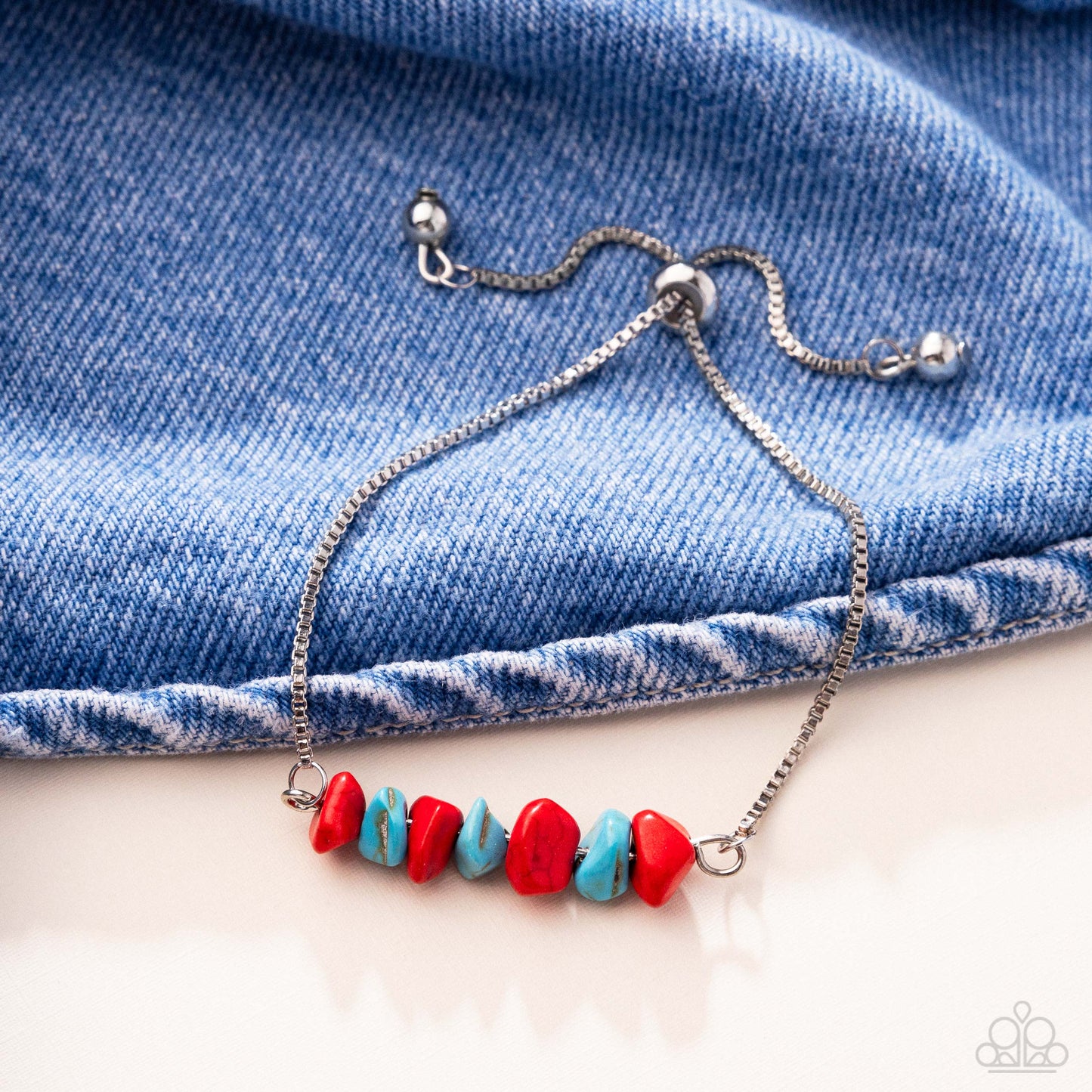 Conquering Canyon - red - Paparazzi bracelet