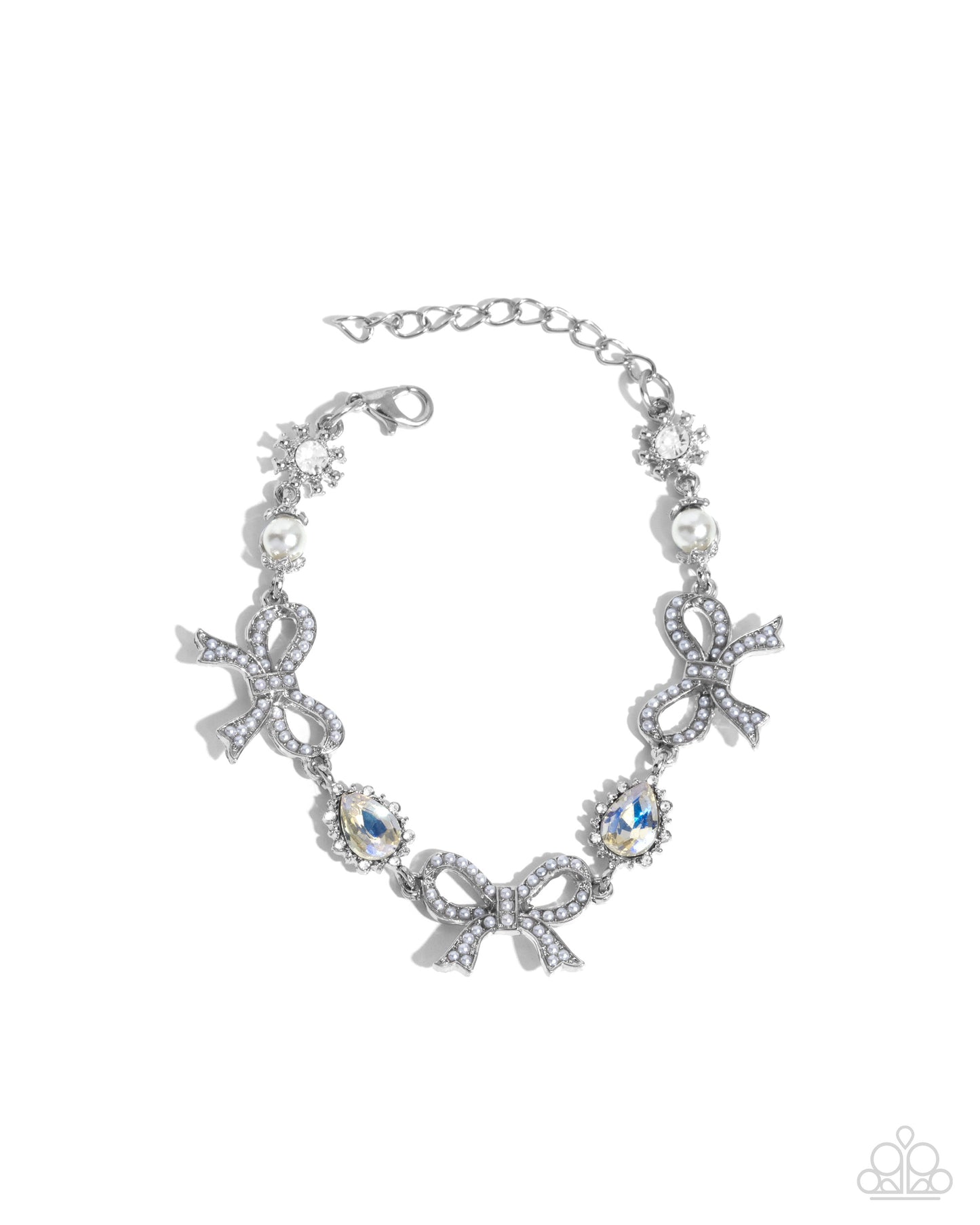 Coquette Caliber - white - Paparazzi bracelet