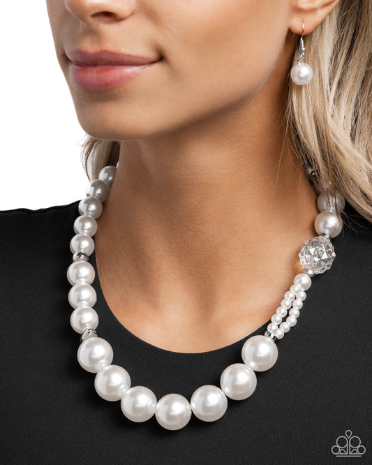 Crystal Class - white - Paparazzi necklace