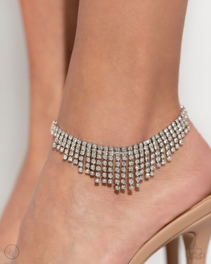 Curtain Confidence - white - Paparazzi anklet