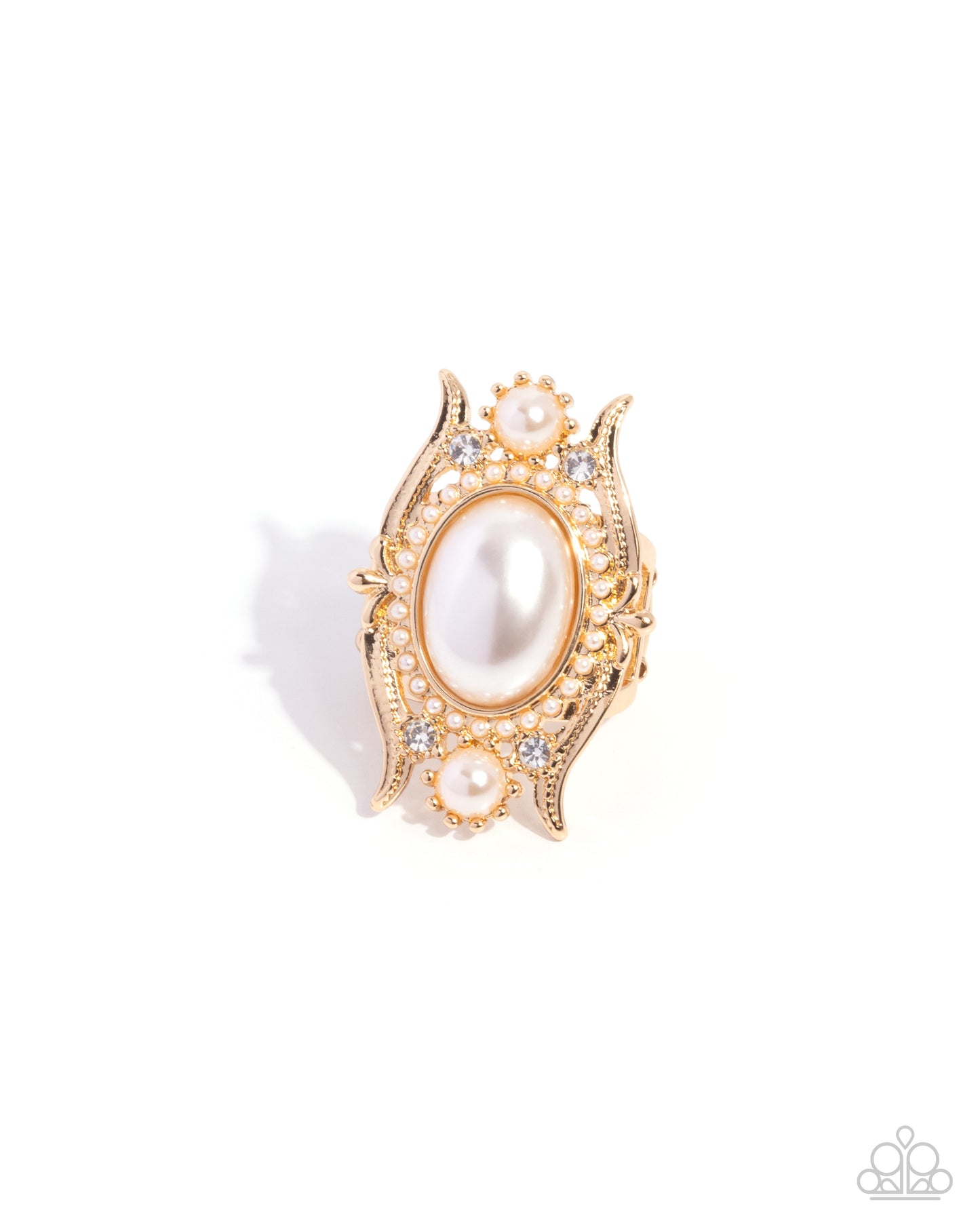 Delightful Debutante - gold - Paparazzi ring