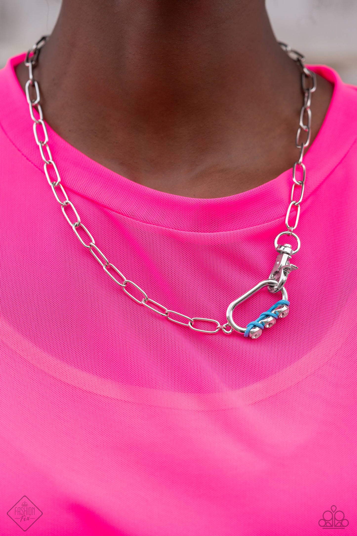 Don't Want to Miss a STRING - blue - Paparazzi necklace