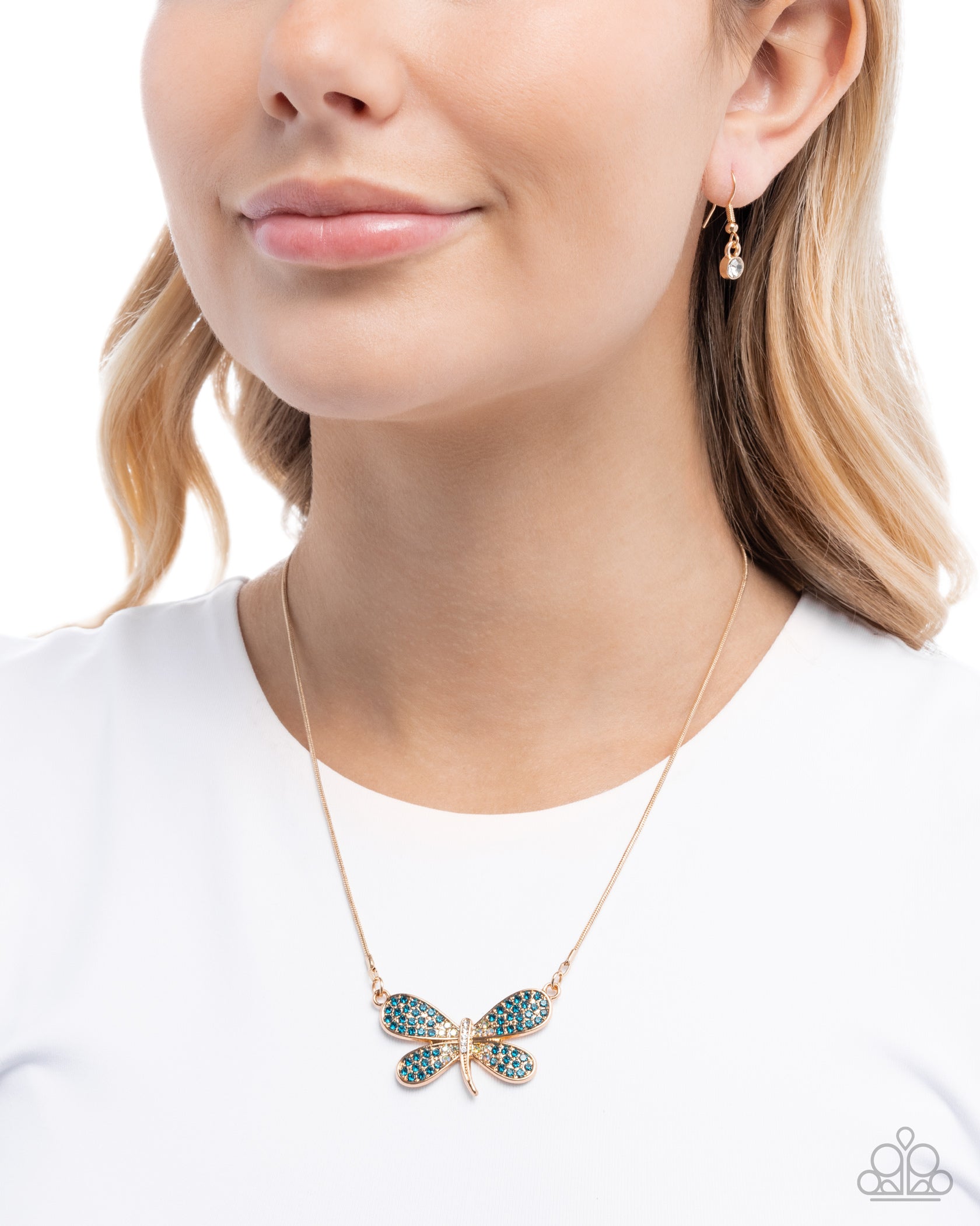 Dragonfly Direction - gold - Paparazzi necklace – JewelryBlingThing