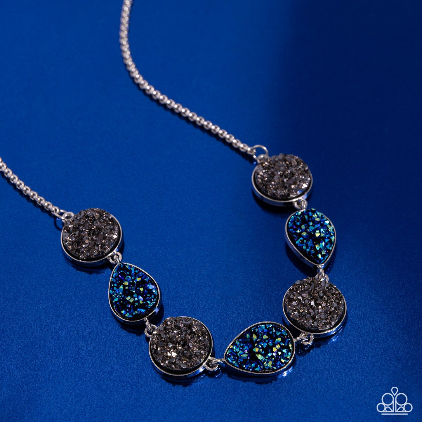 Druzy Demand - silver - Paparazzi necklace