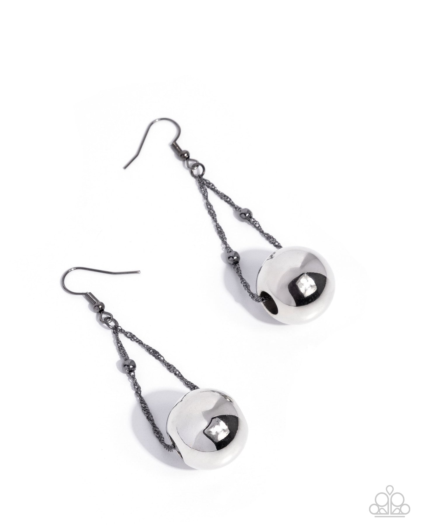 Edgy Emphasis - black - Paparazzi earrings