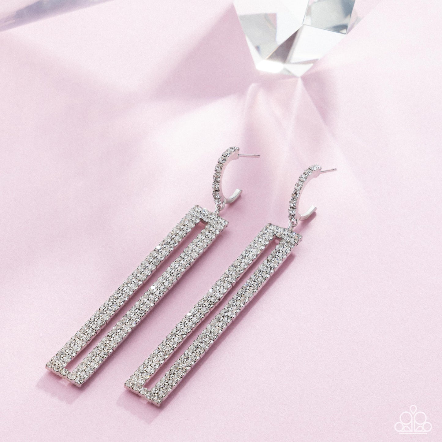 Elongated Ease - white - Paparazzi earrings