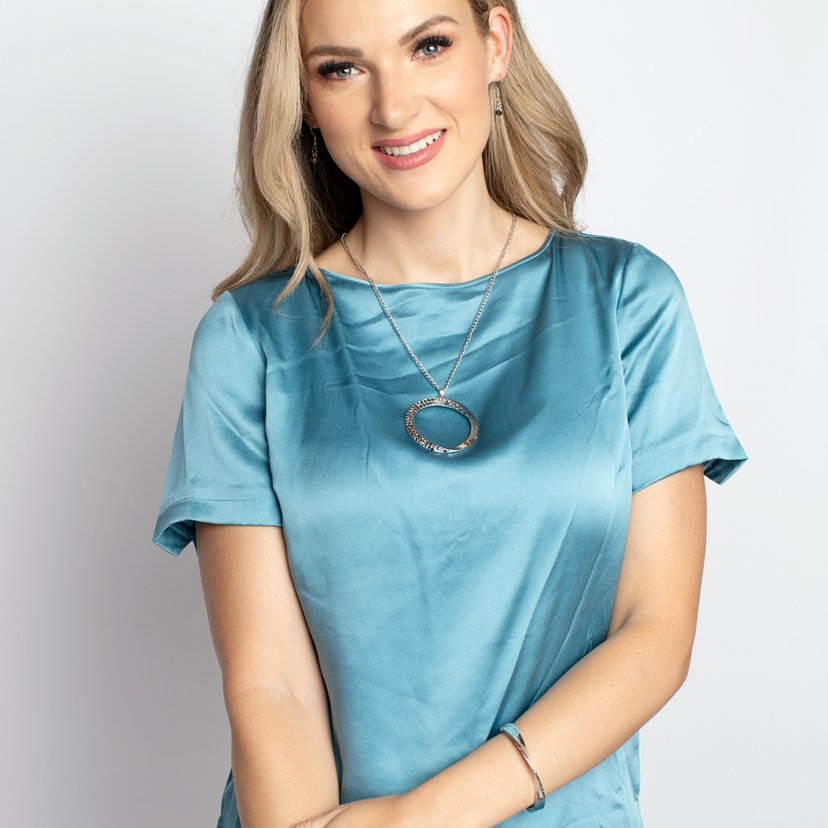 Encrusted Elegance - silver - Paparazzi necklace