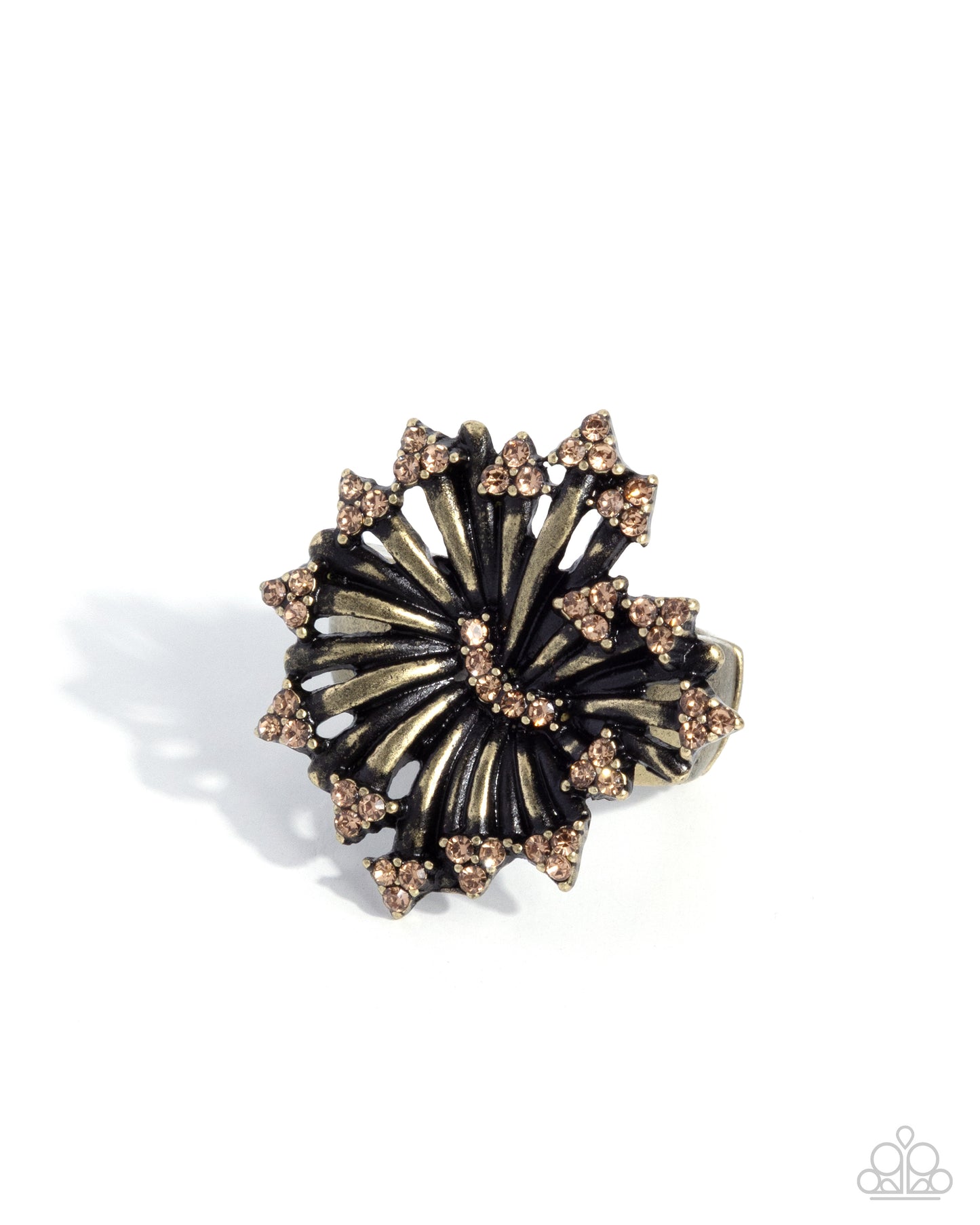 Explosive Earning - brass - Paparazzi ring