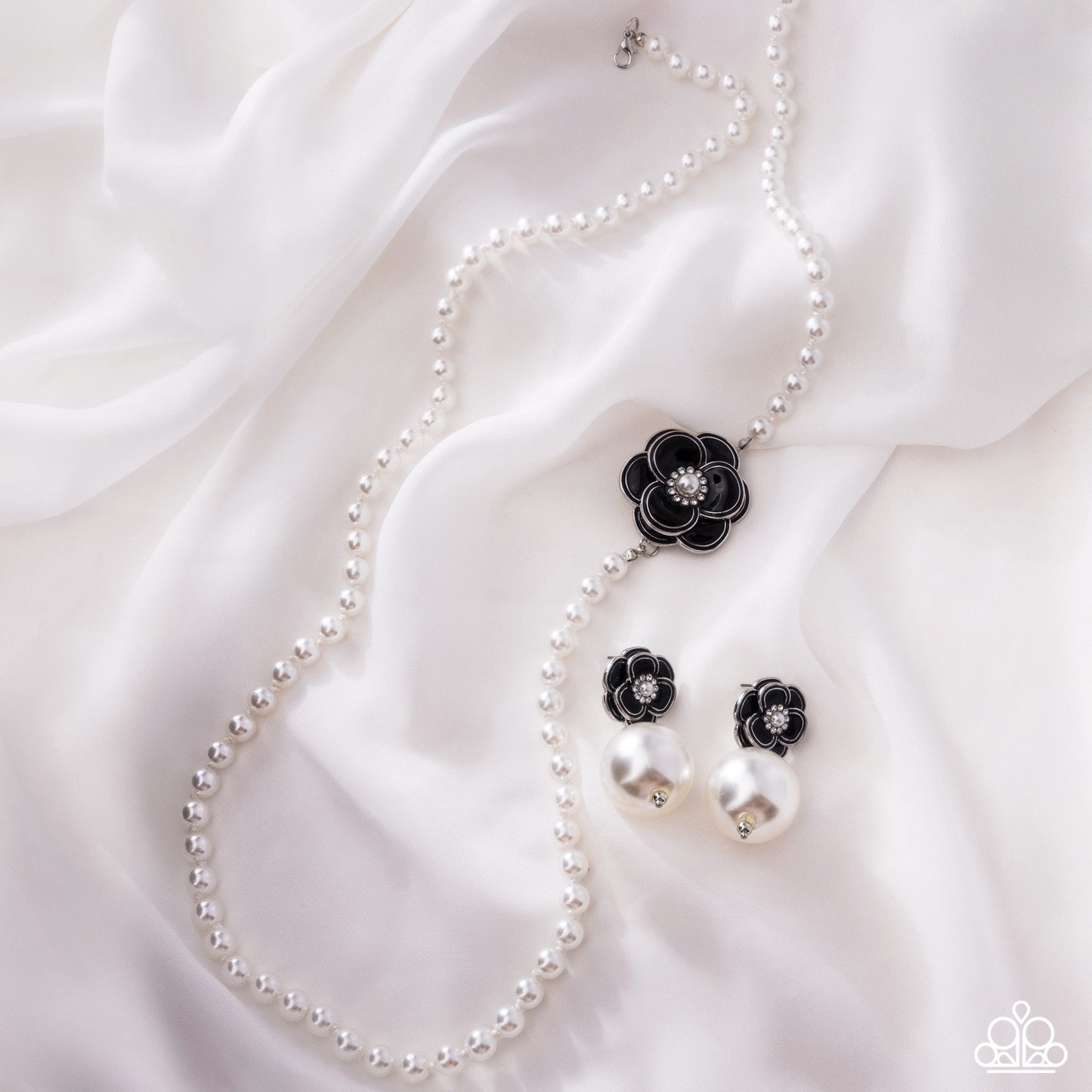 Fiercely 5th Avenue Complete Look - August 2026 - Paparazzi Accessories Trend Blend