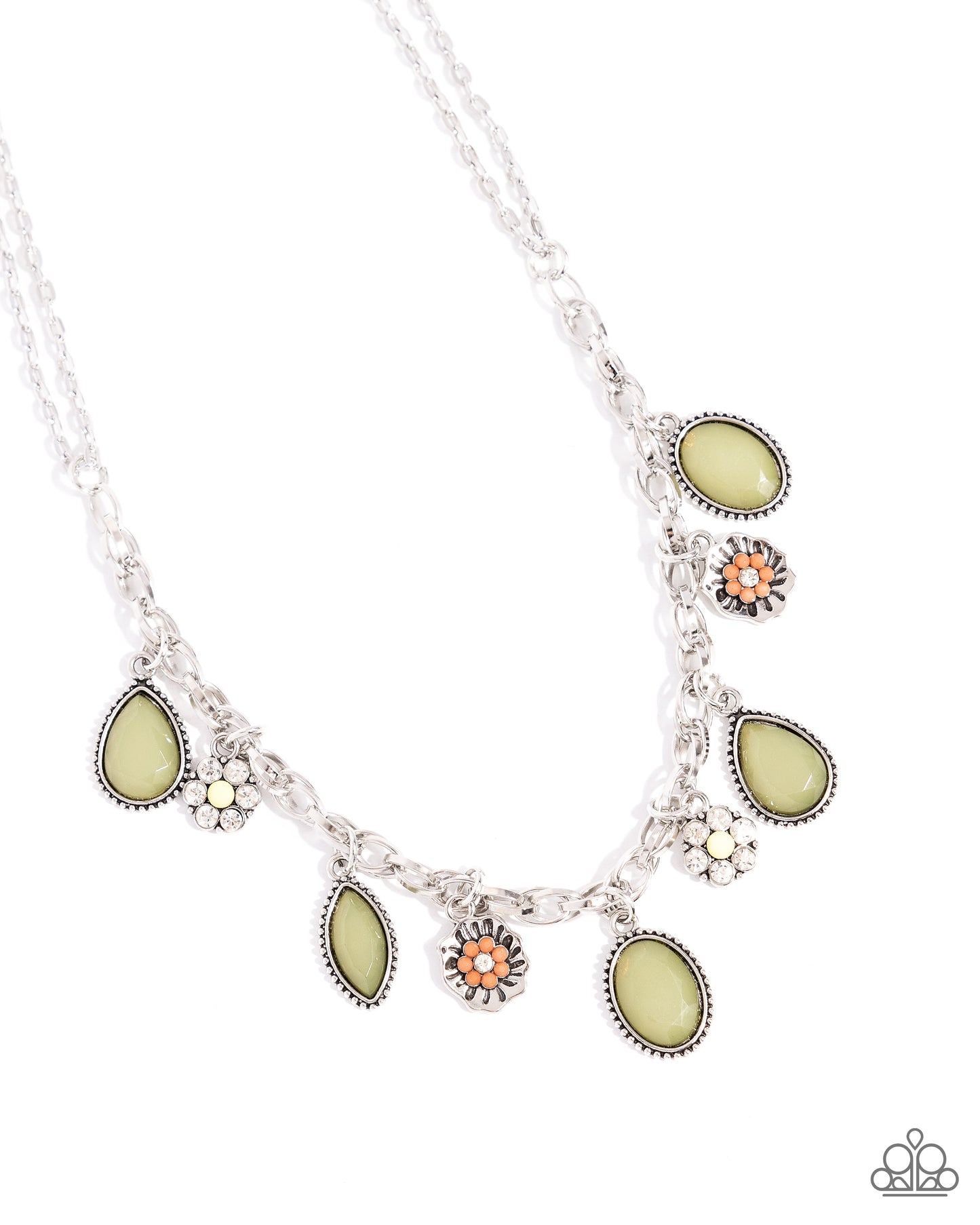 Fancy Finish - green - Paparazzi necklace