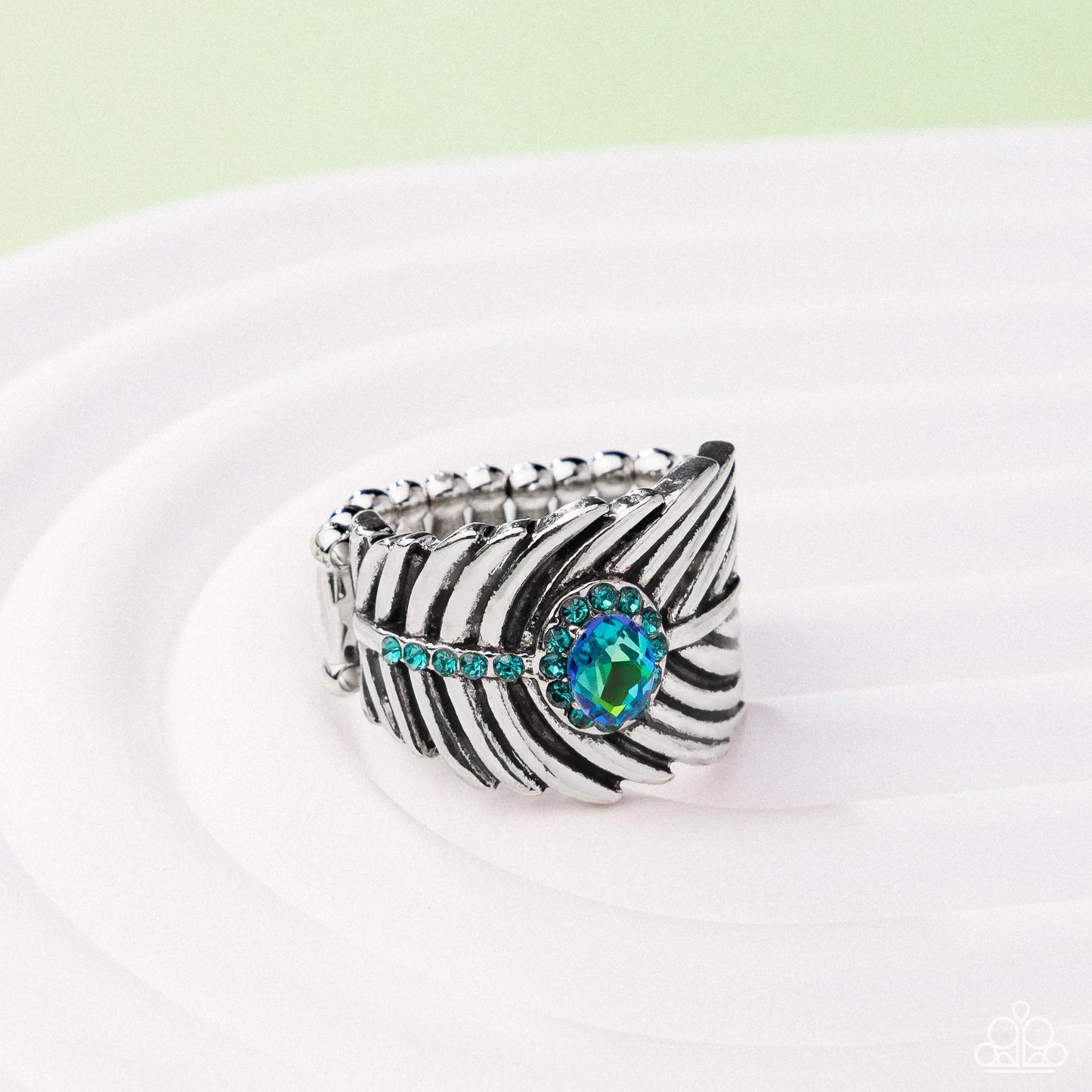 Feathered Fact - green - Paparazzi ring