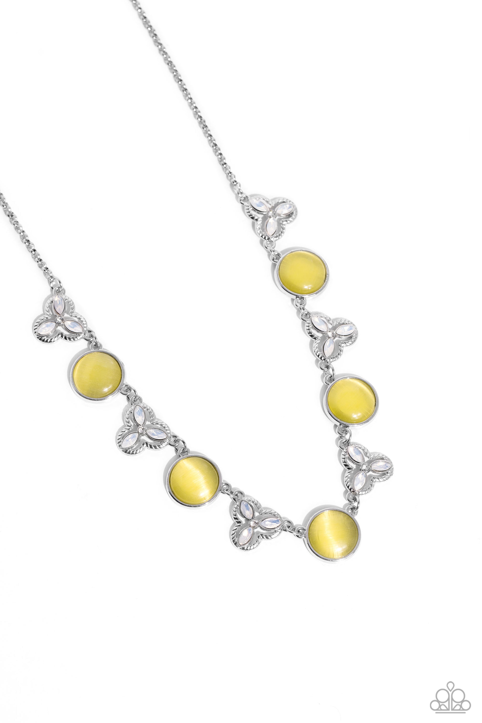 Floral Crowned - yellow - Paparazzi necklace
