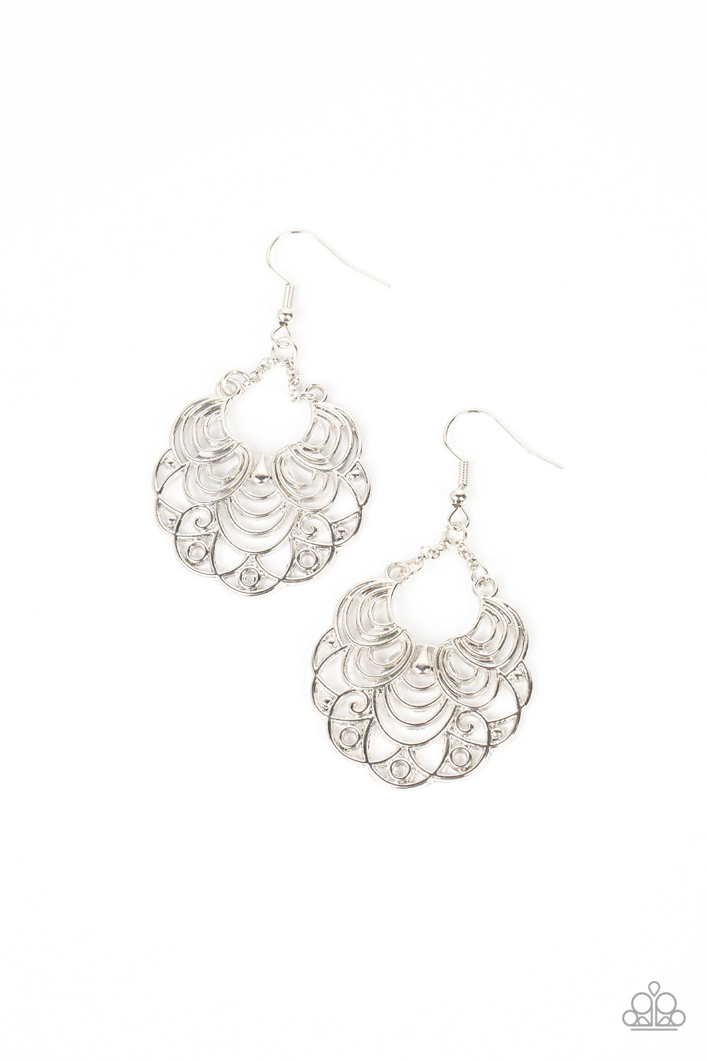 Frilly Finesse - silver - Paparazzi earrings