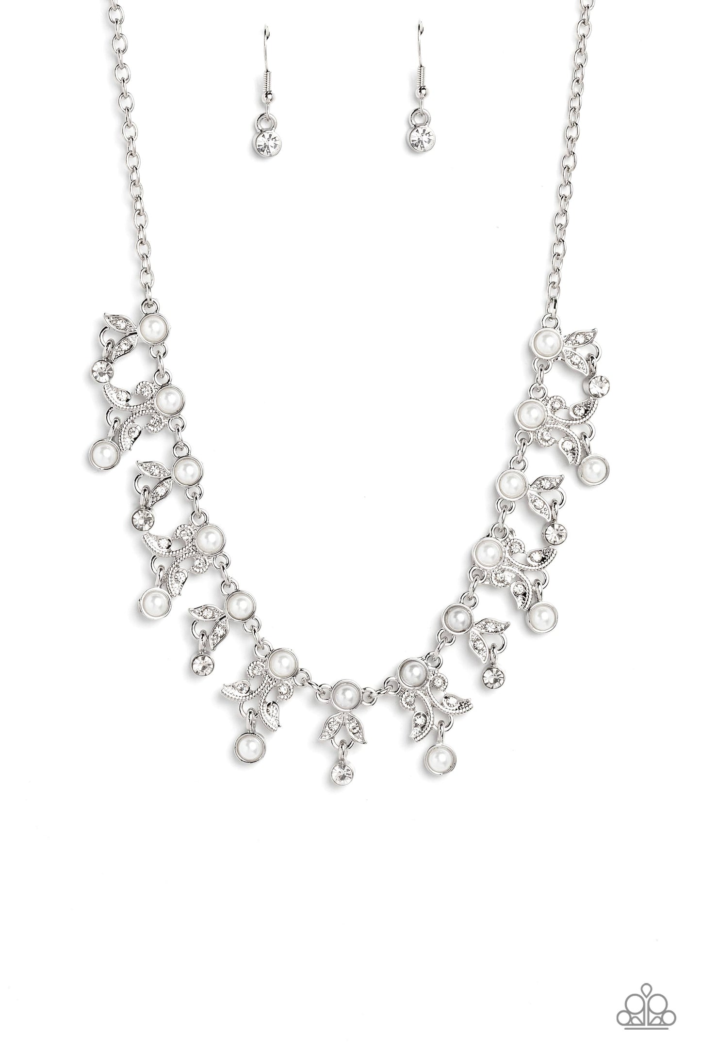 Garden Princess - white - Paparazzi necklace