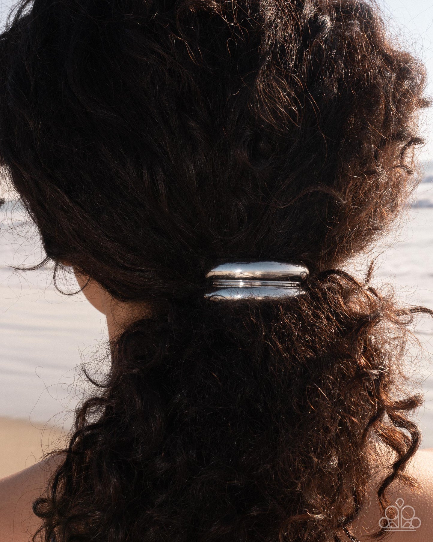 Headlining Hair Toss - silver - Paparazzi hair tie