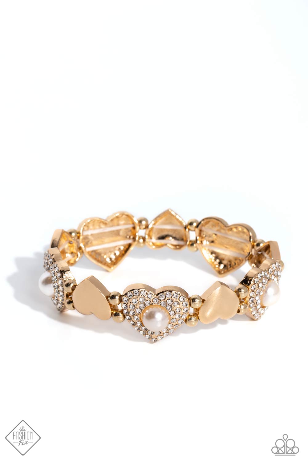 Heartfelt Heirloom - gold - Paparazzi bracelet