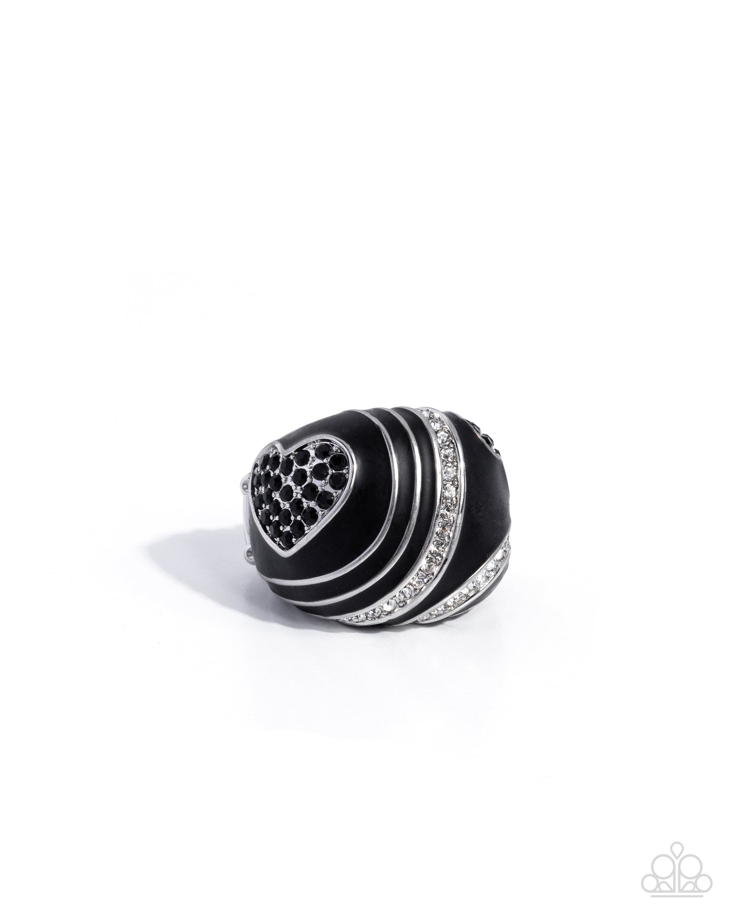 Heartfelt Hype - black - Paparazzi ring