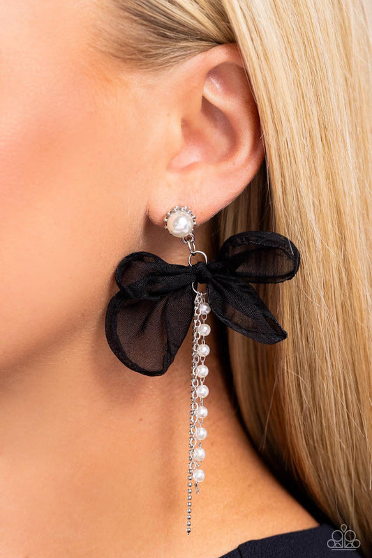 High-Class Heiress - black - Paparazzi earrings