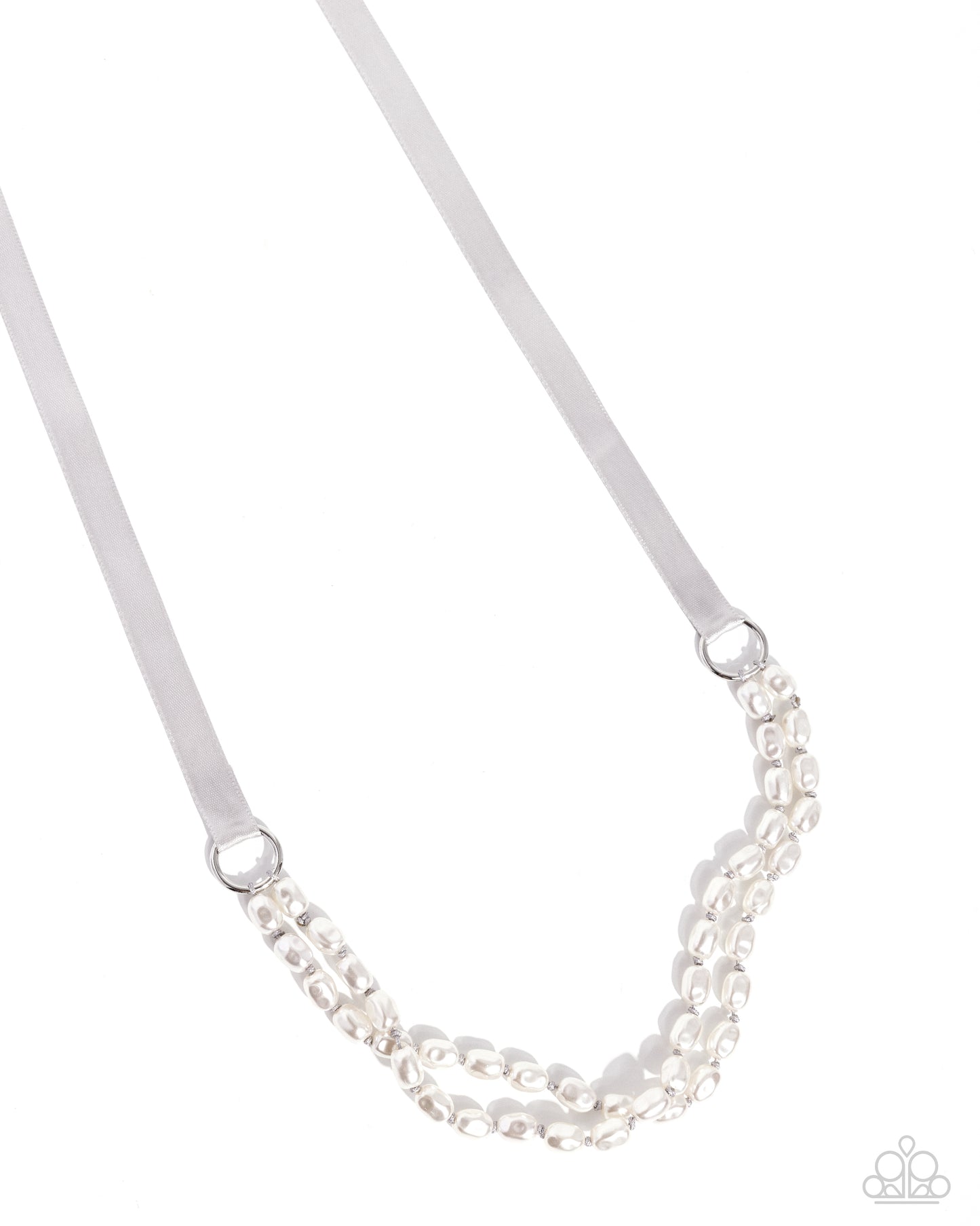 Honorable Haute - silver - Paparazzi necklace