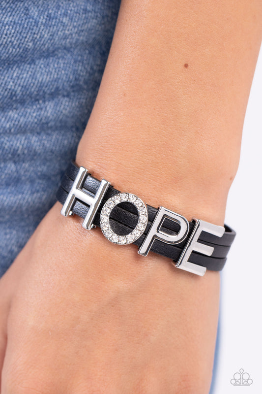 Hopeful Haute - black - Paparazzi bracelet