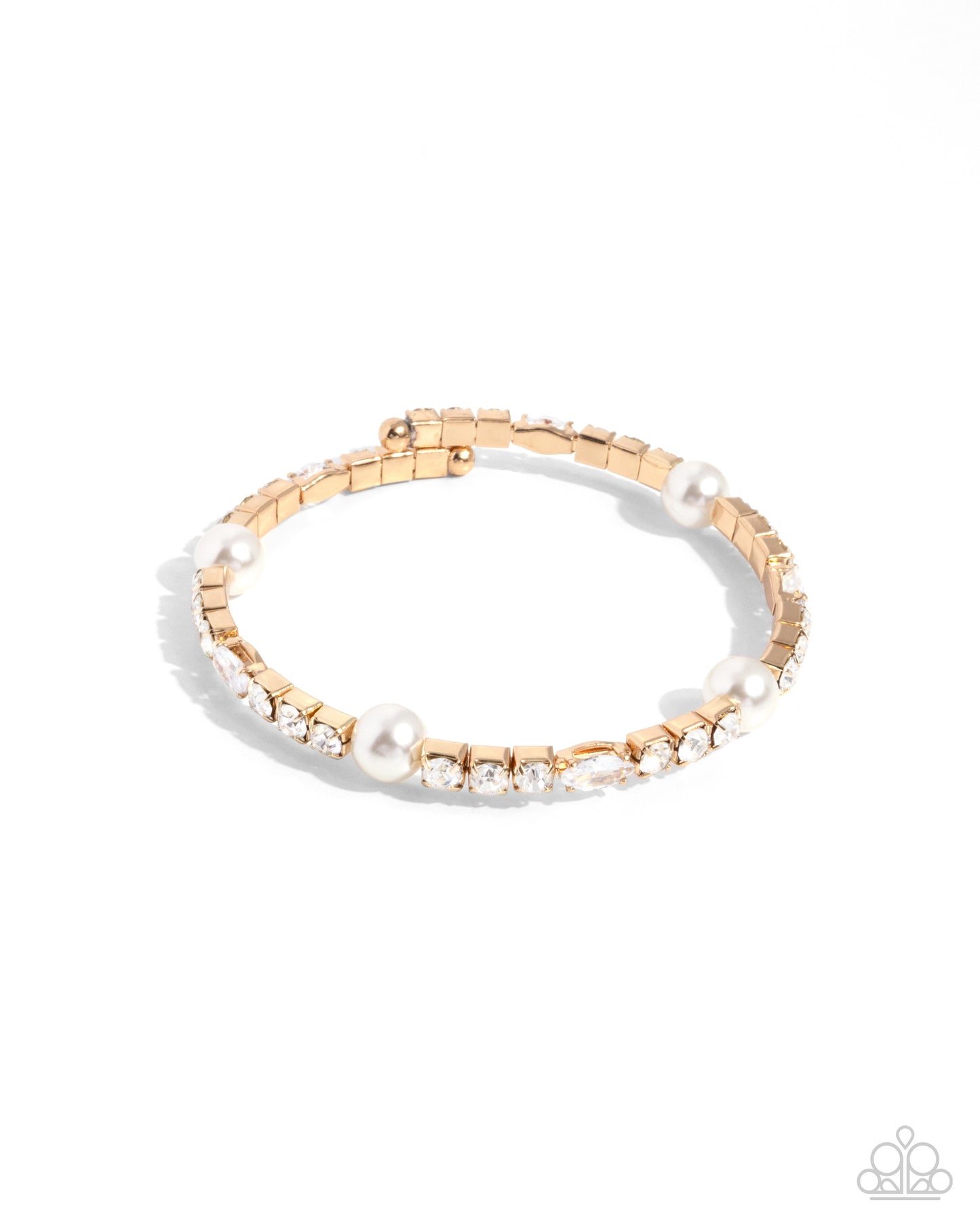 Ladylike Leader - gold - Paparazzi bracelet