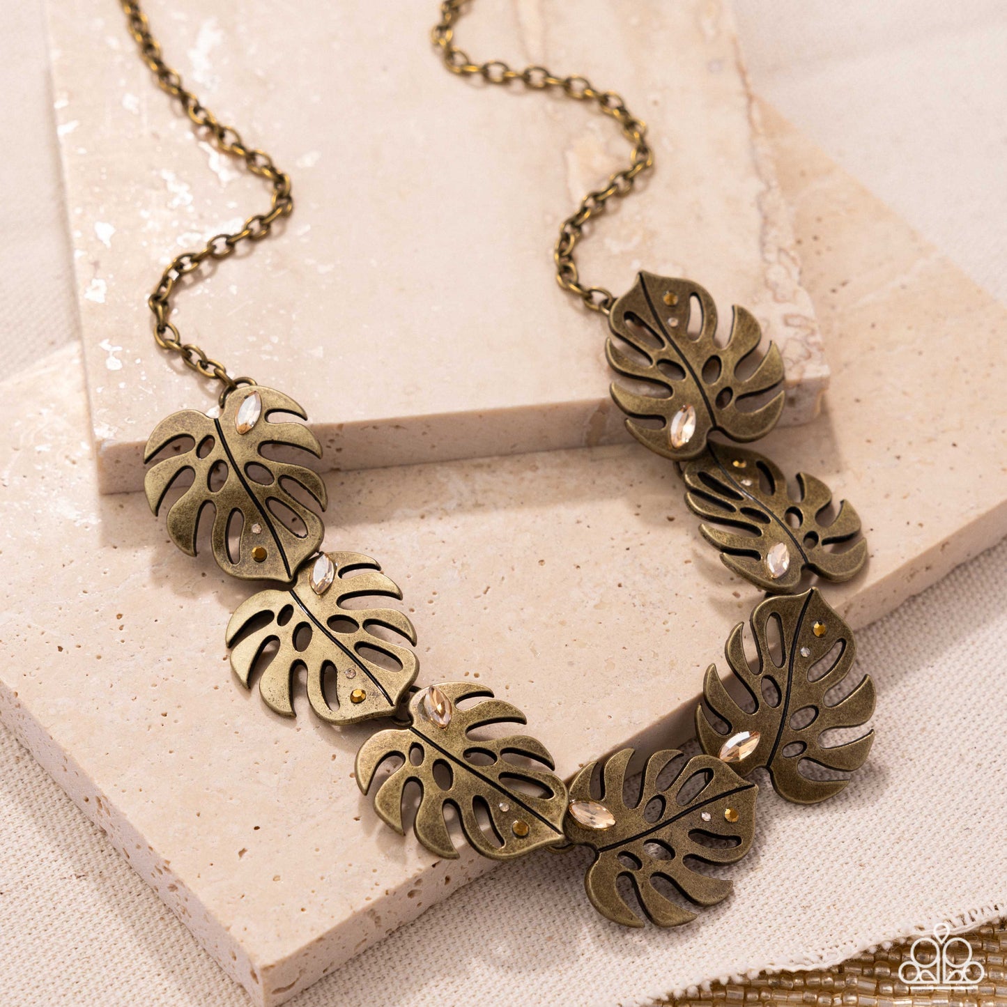 Leafy Legato - brass - Paparazzi necklace