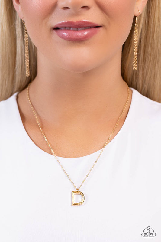 Leave Your Initials - gold - D - Paparazzi necklace