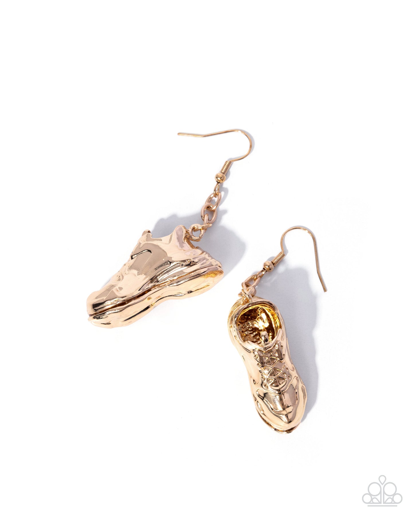 Luminescent Laces - gold - Paparazzi earrings