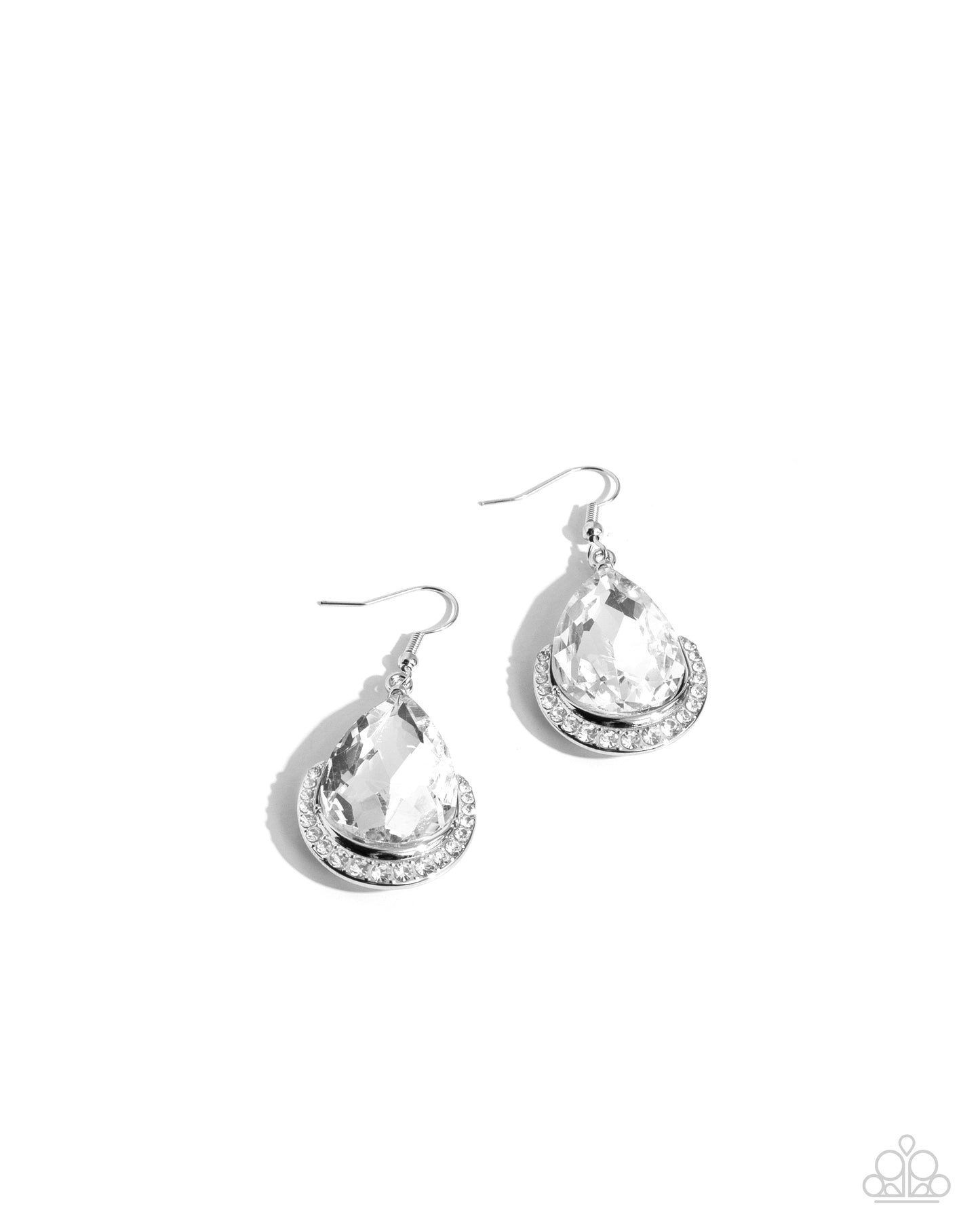 Mega Marvelous - white - Paparazzi earrings