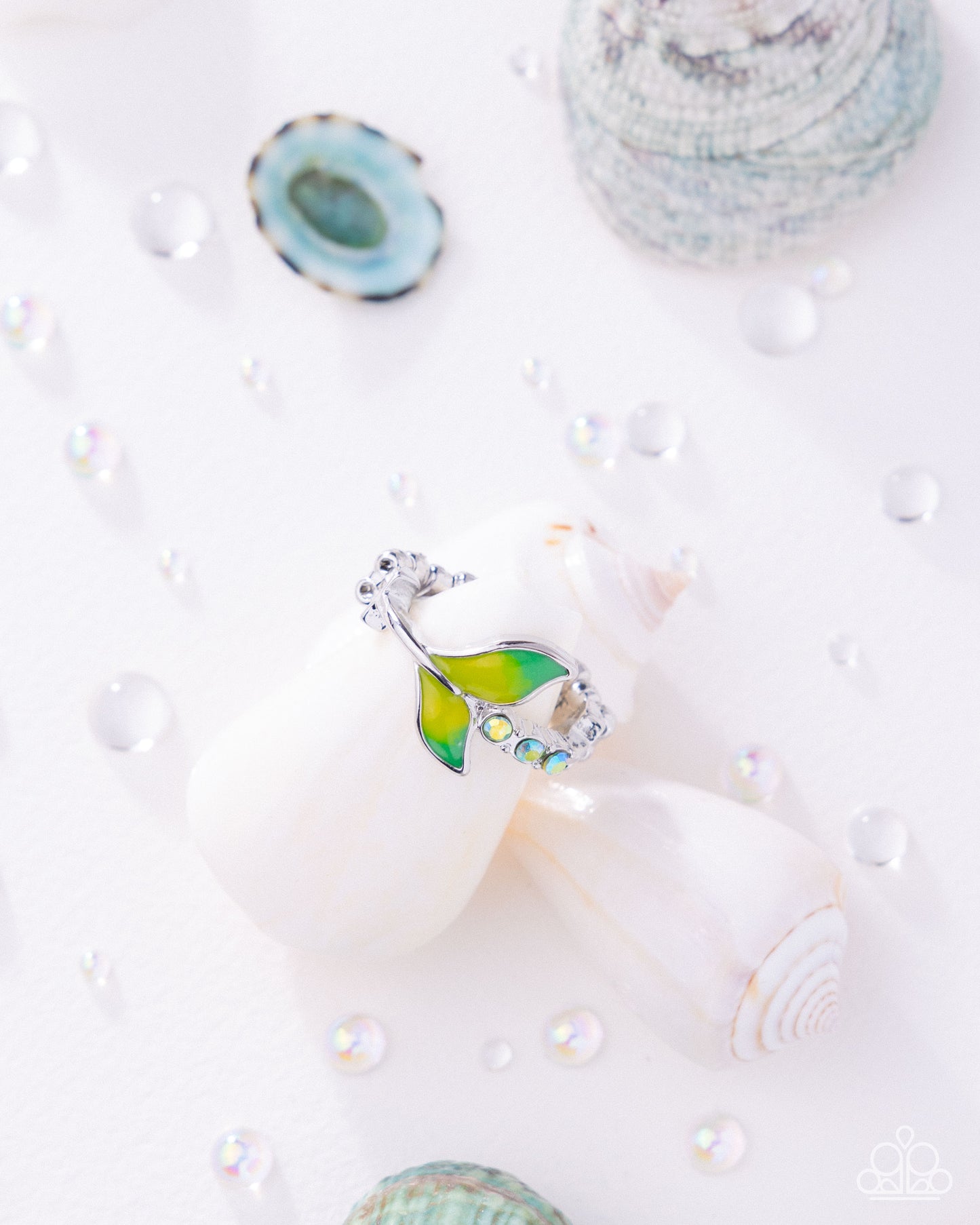 Mermaid Moment - green - Paparazzi ring