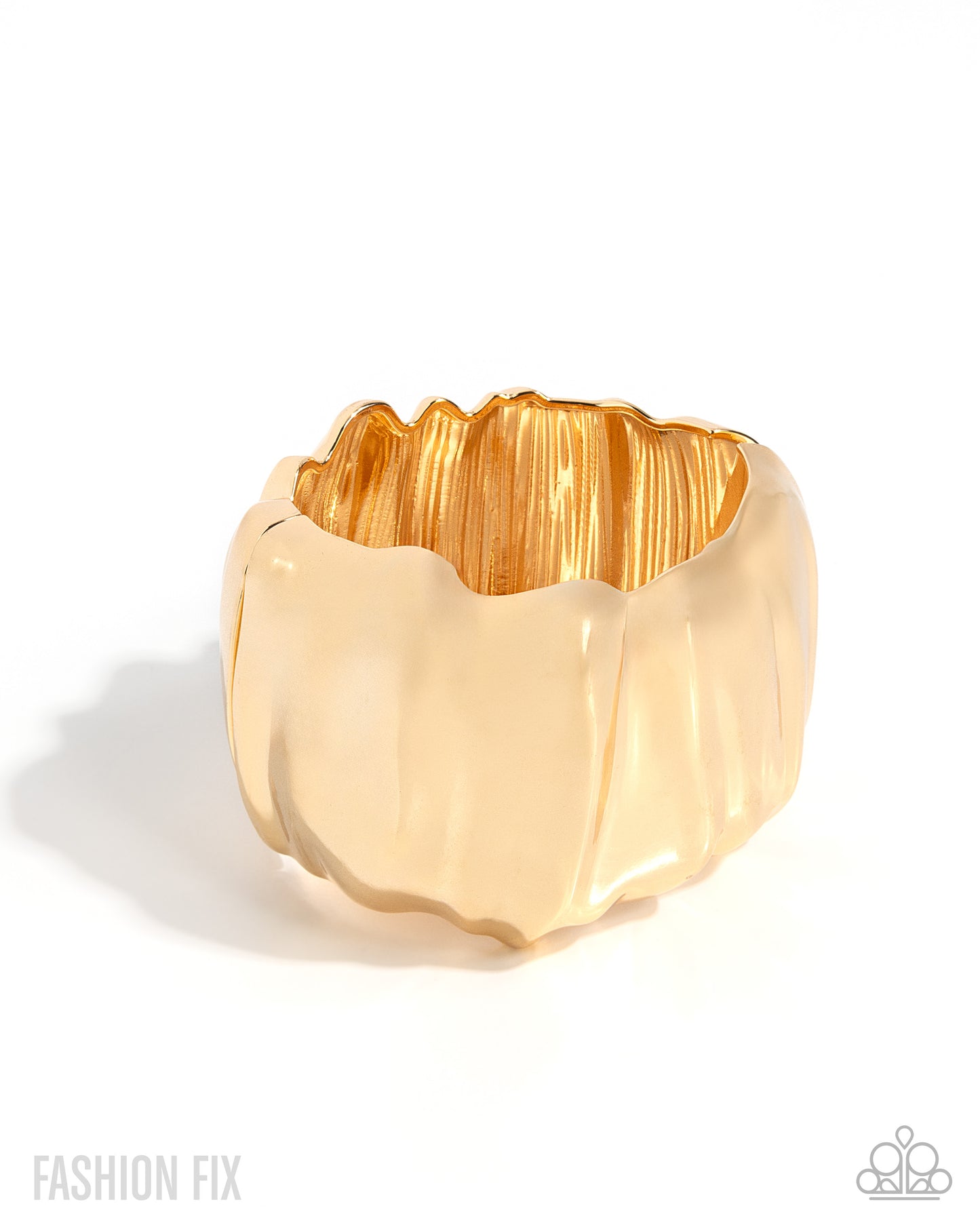 Metro Mural - gold - Paparazzi bracelet