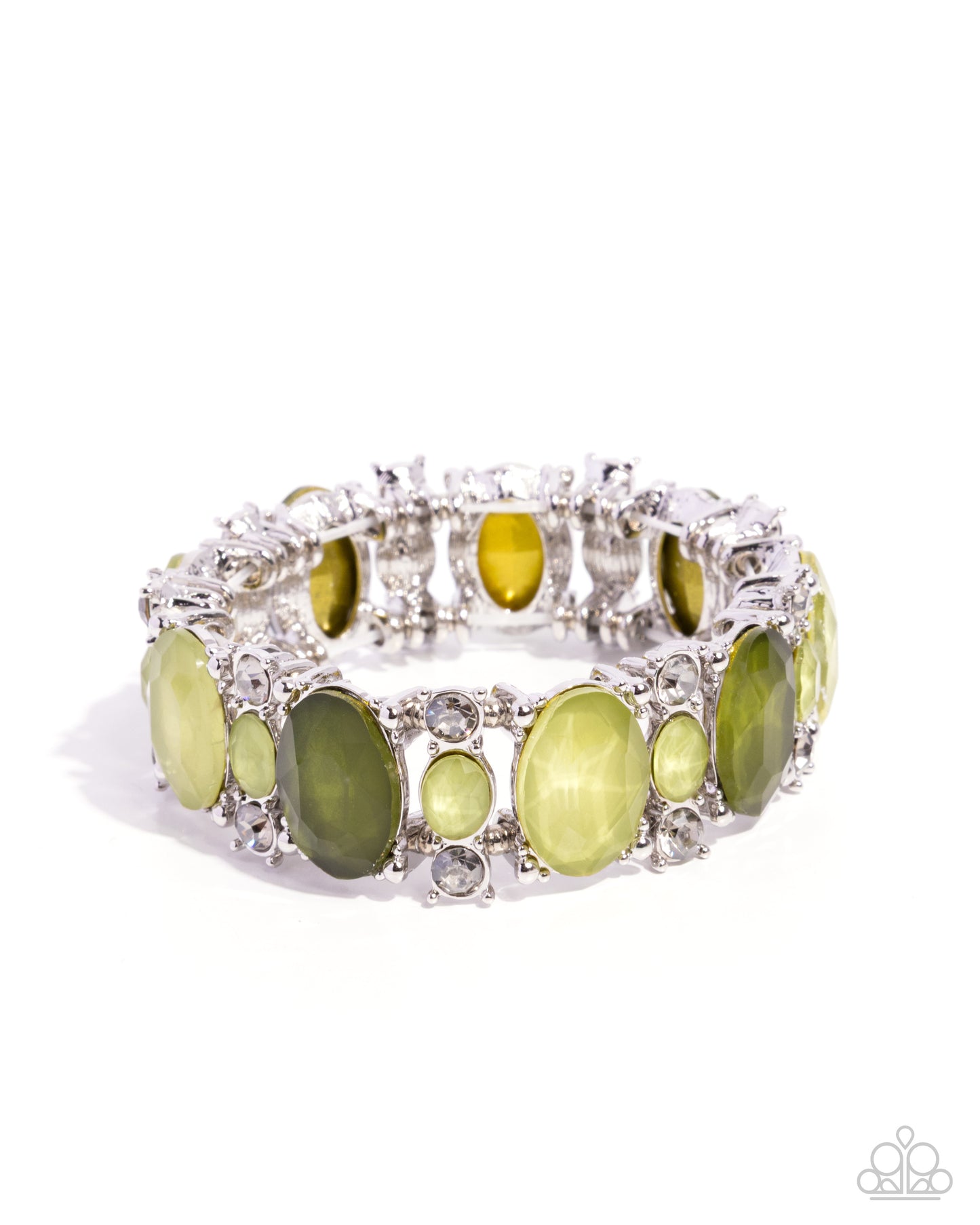 Moderate Moment - green - Paparazzi bracelet