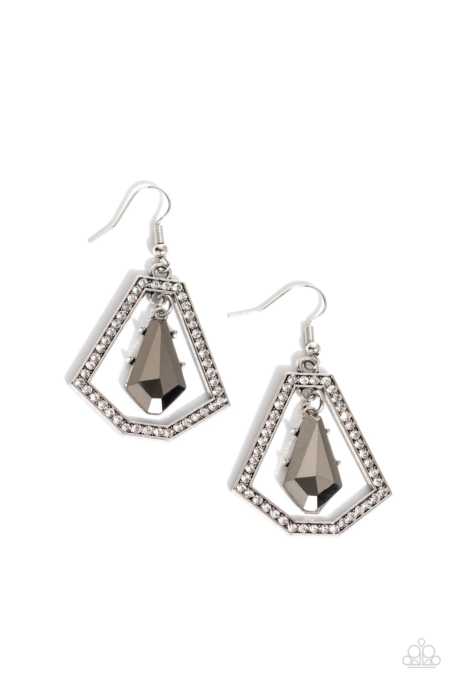 Poshly Photogenic - silver - Paparazzi earrings