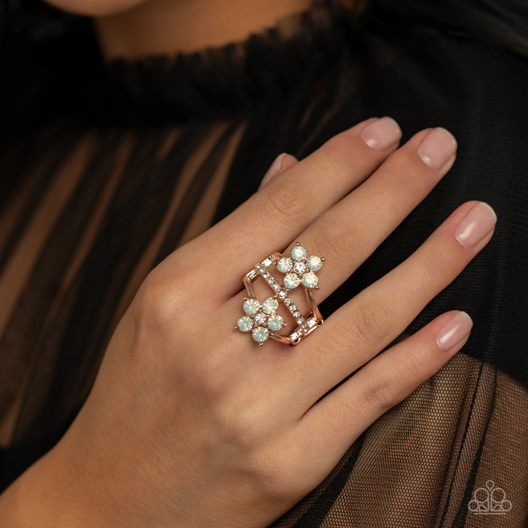 Precious Petals - rose gold - Paparazzi ring