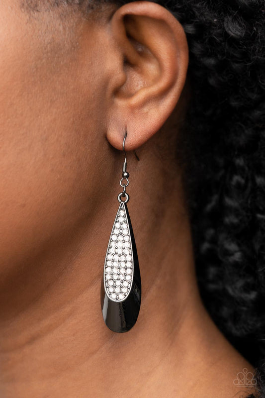Prismatically Persuasive - black - Paparazzi earrings