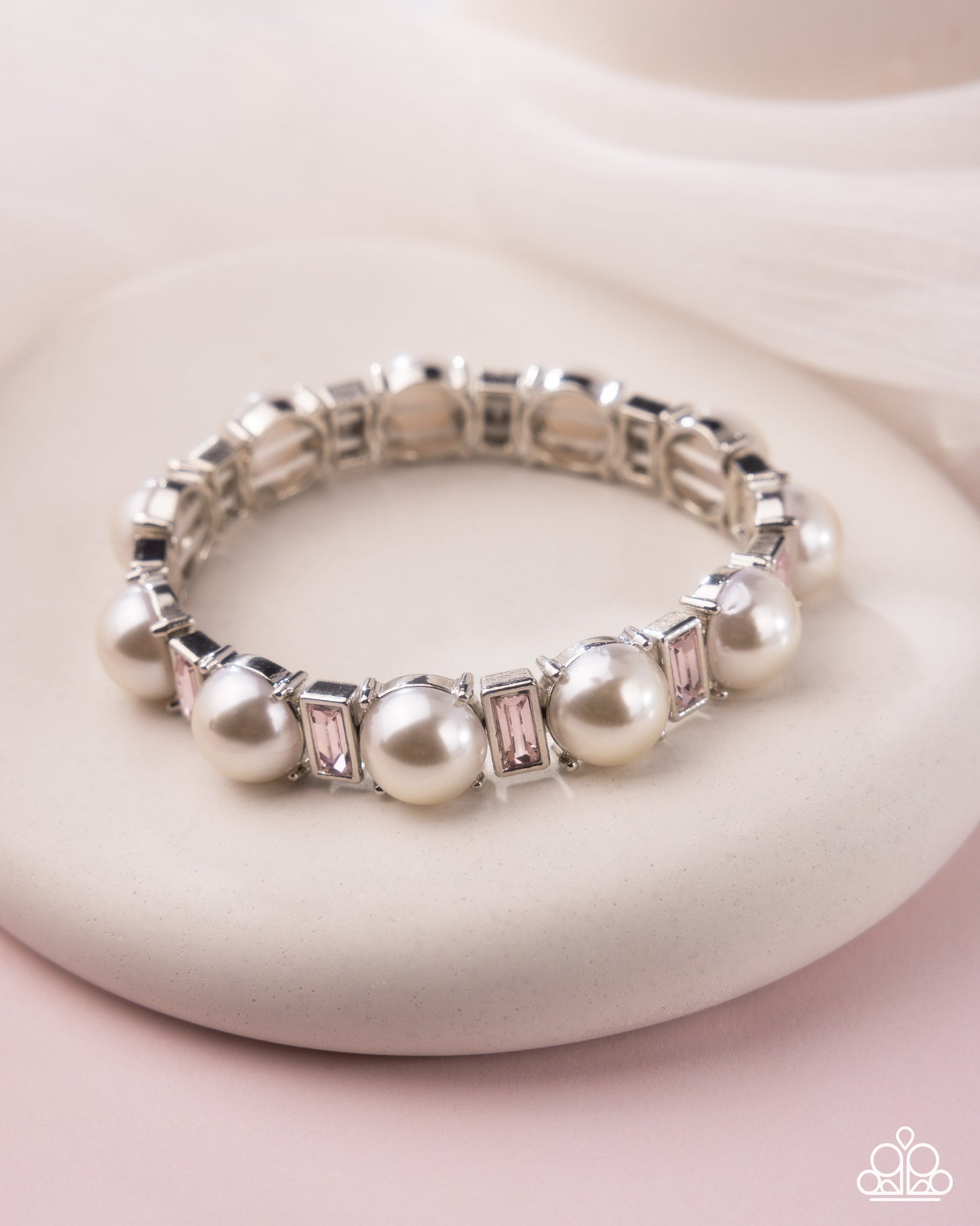 Pronged Palace - pink - Paparazzi bracelet