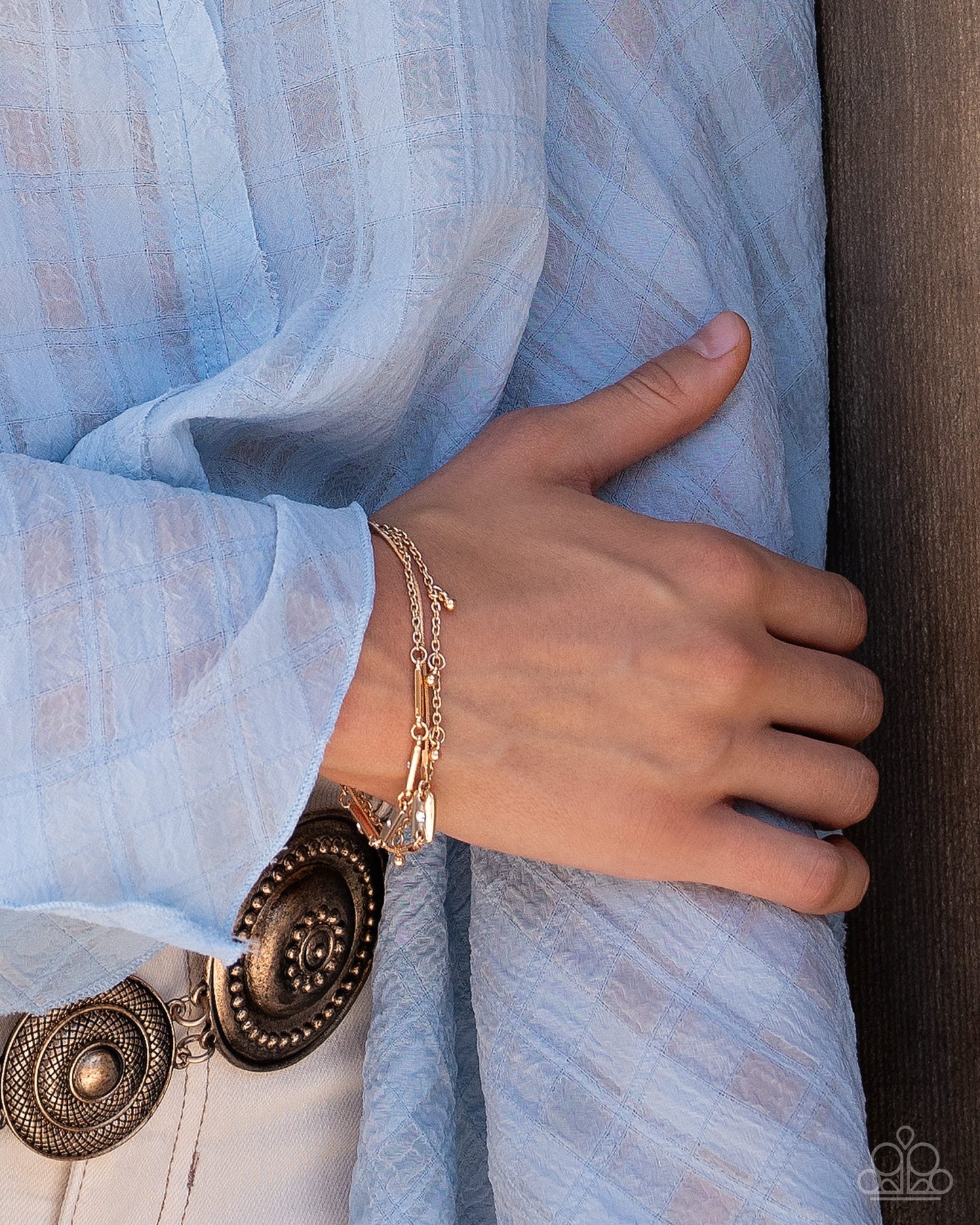 Radiant Recognition - gold - Paparazzi bracelet